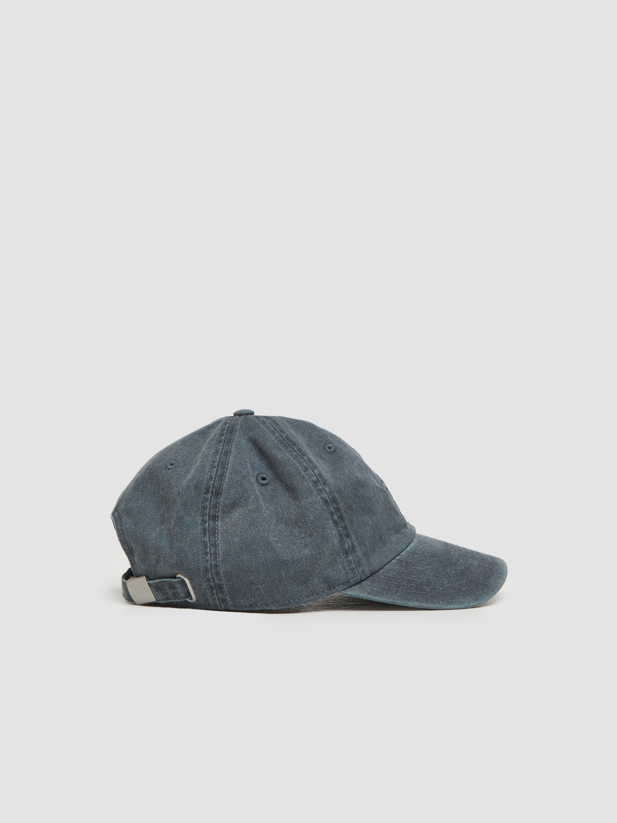 Roma Baseball Cap in Navy