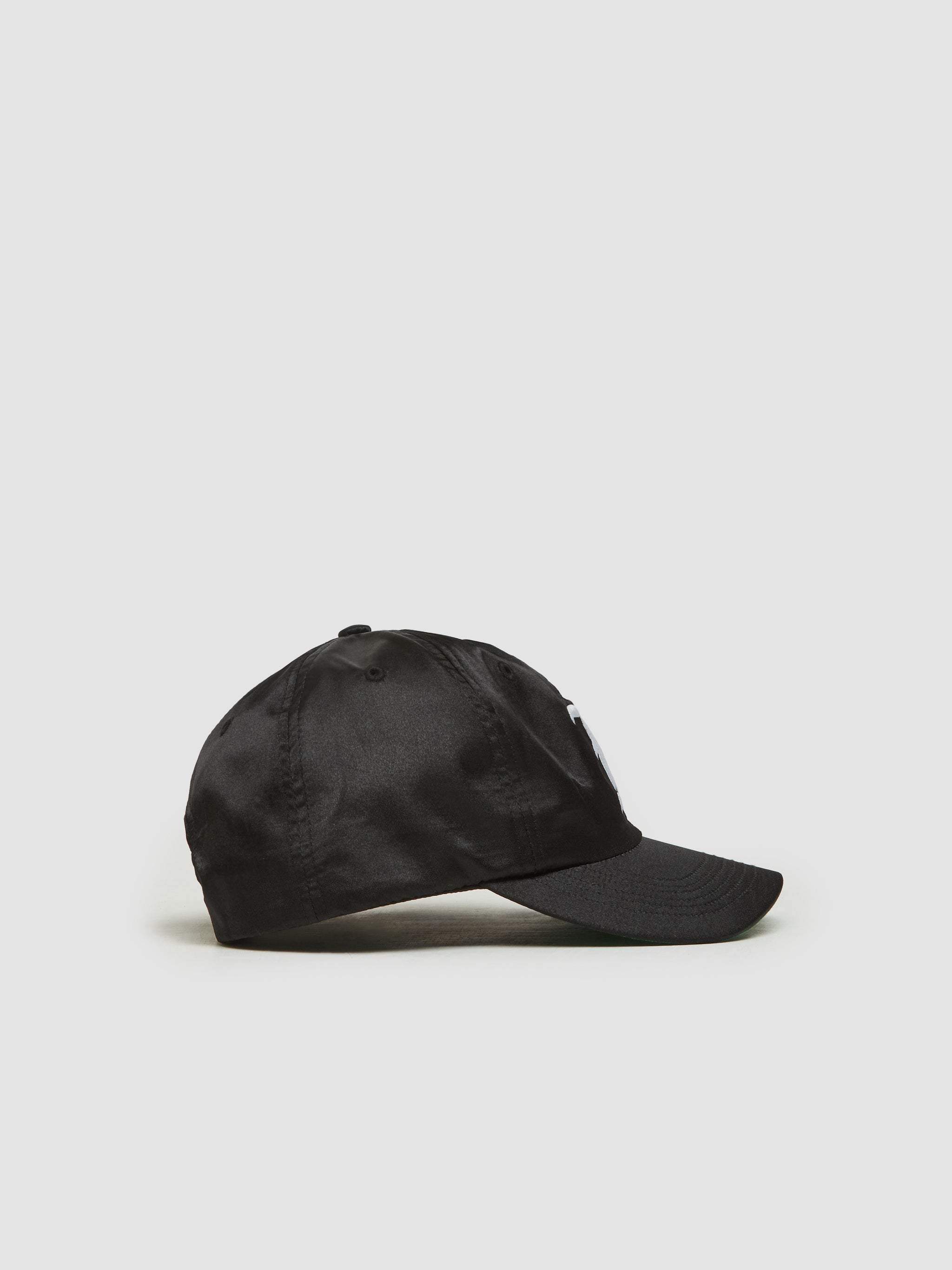 Team Structured 6-Panel Cap in Black