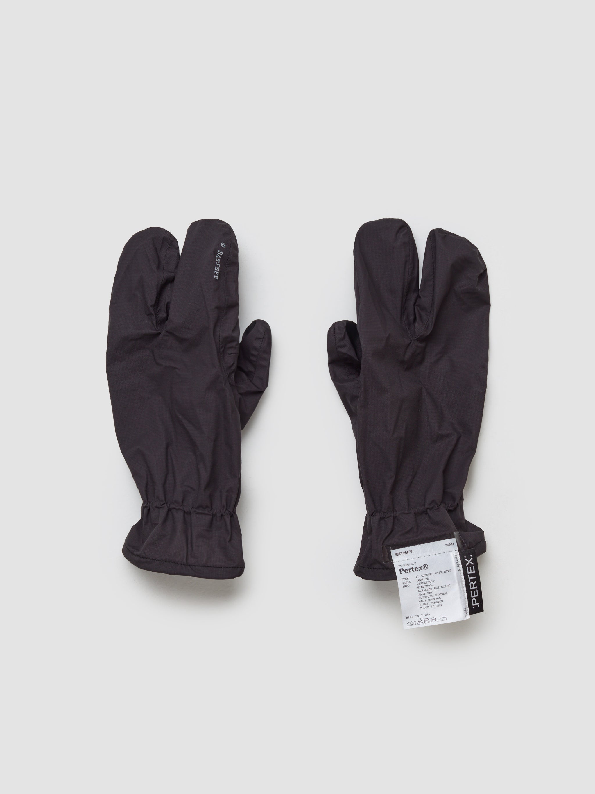 Pertex 3L Lobster Over Mitt in Black