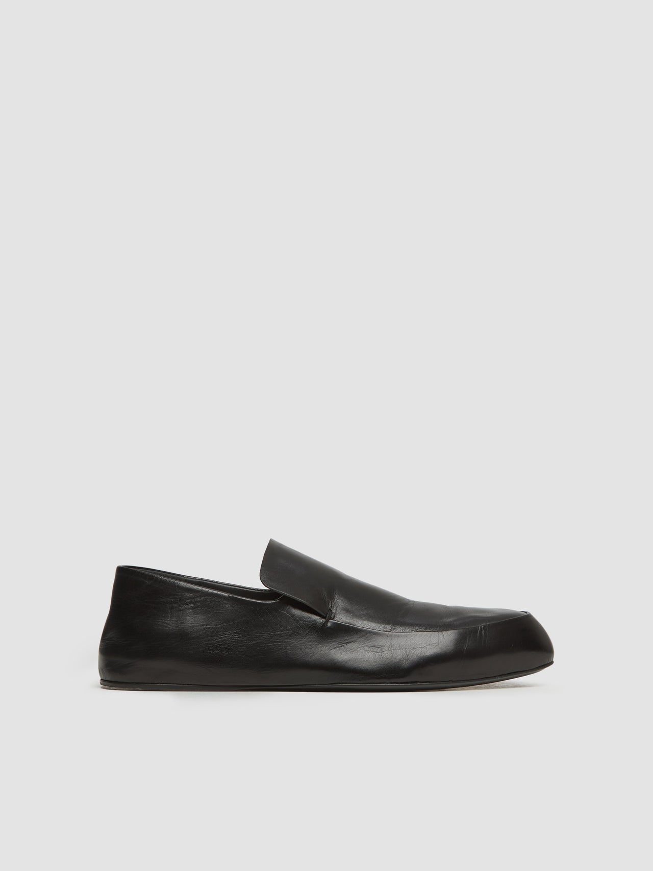 Tripon Loafers in Black