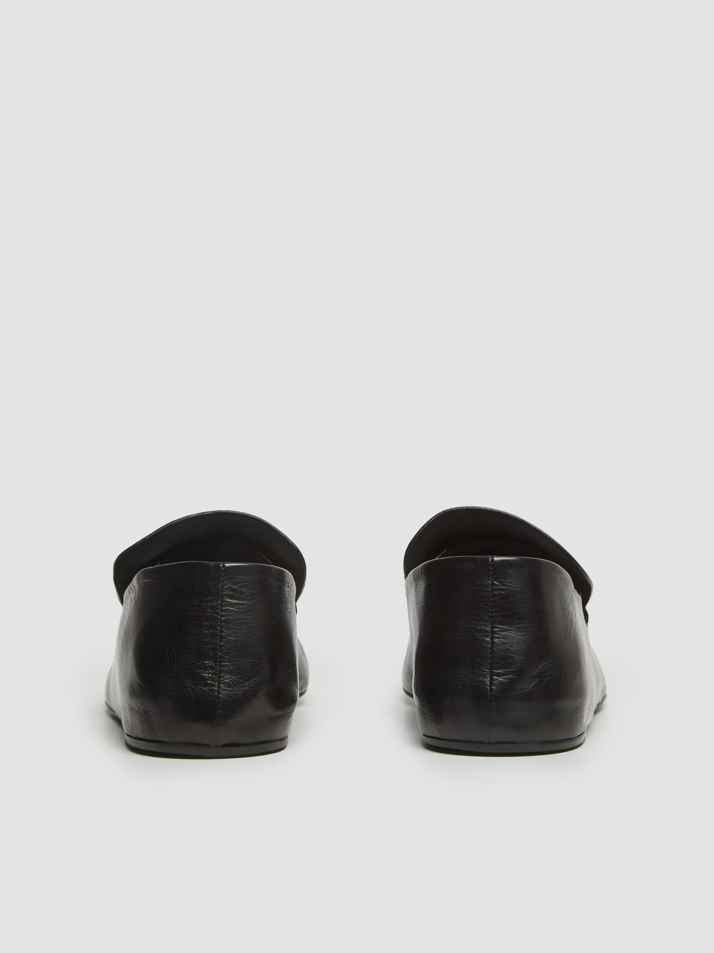 Tripon Loafers in Black