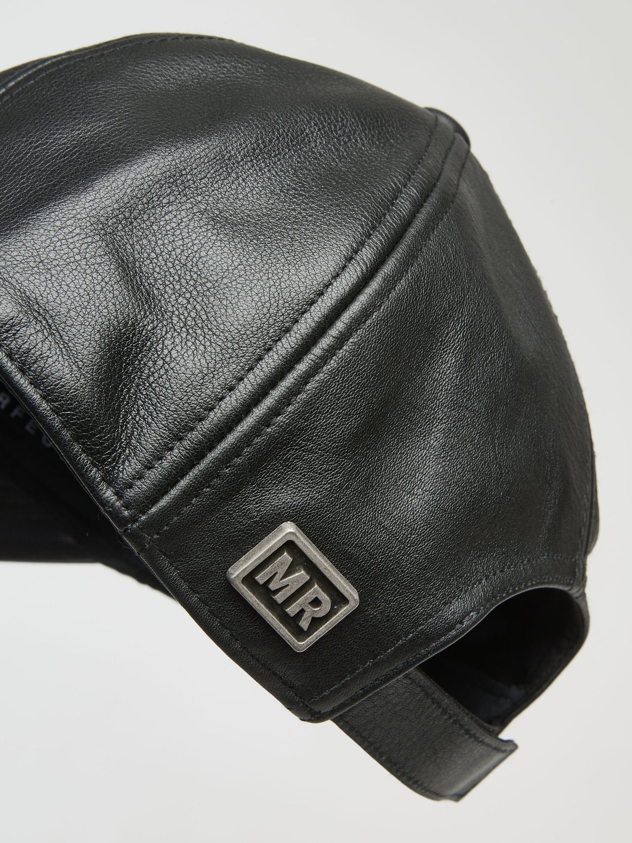 Leather Cap in Black