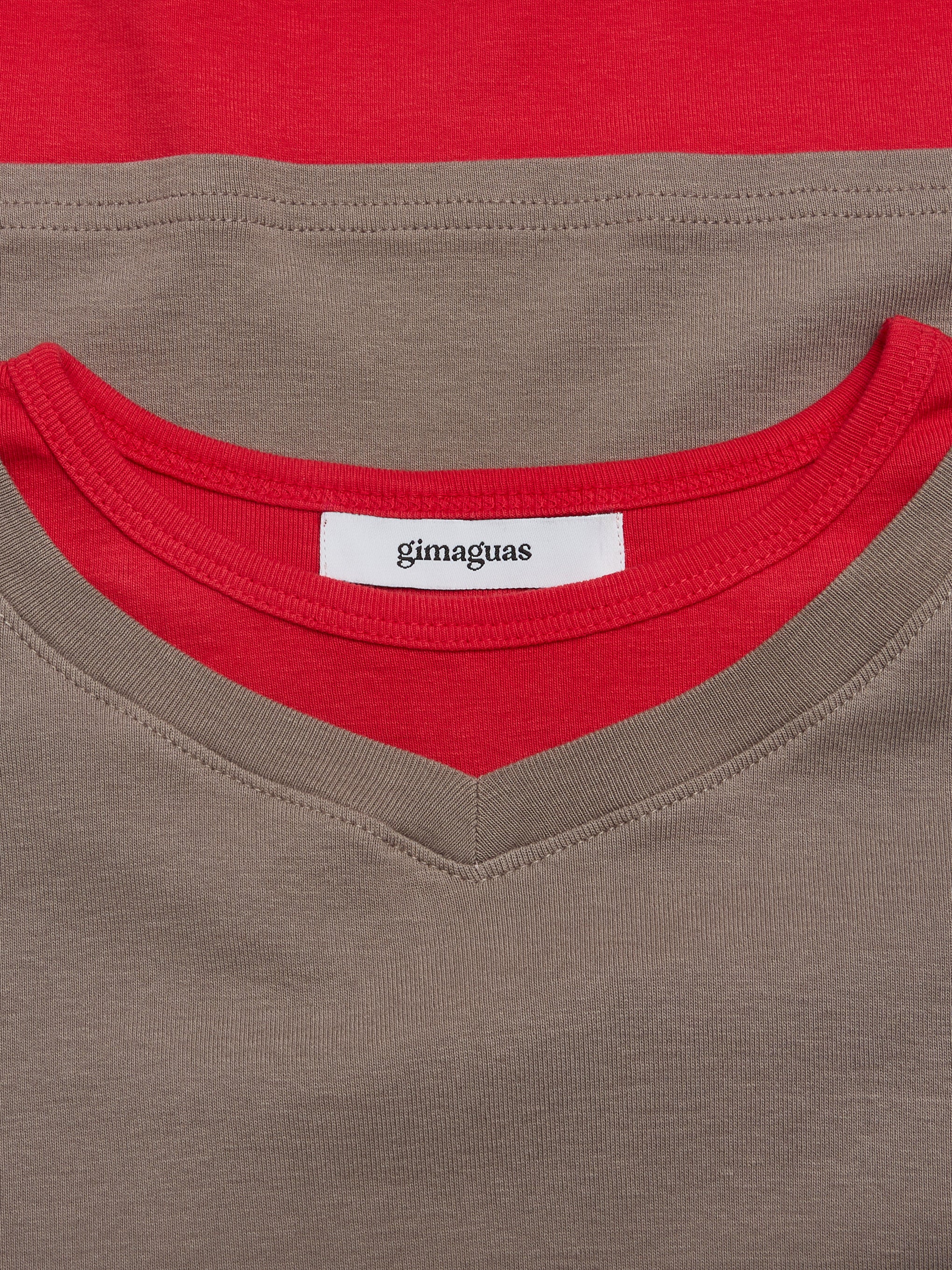 Rio T-Shirt in Grey & Red