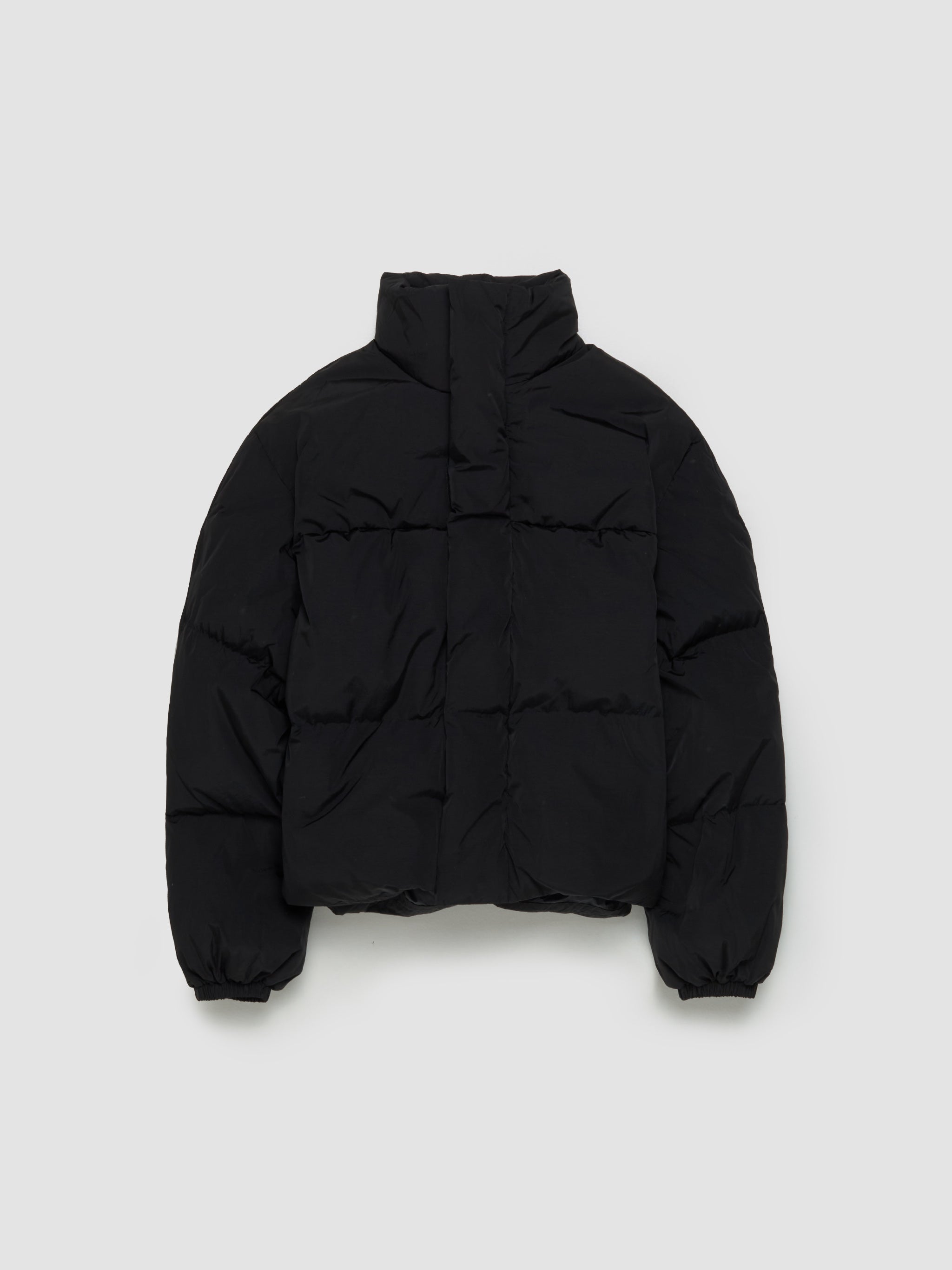 Puffer Jacket in Black