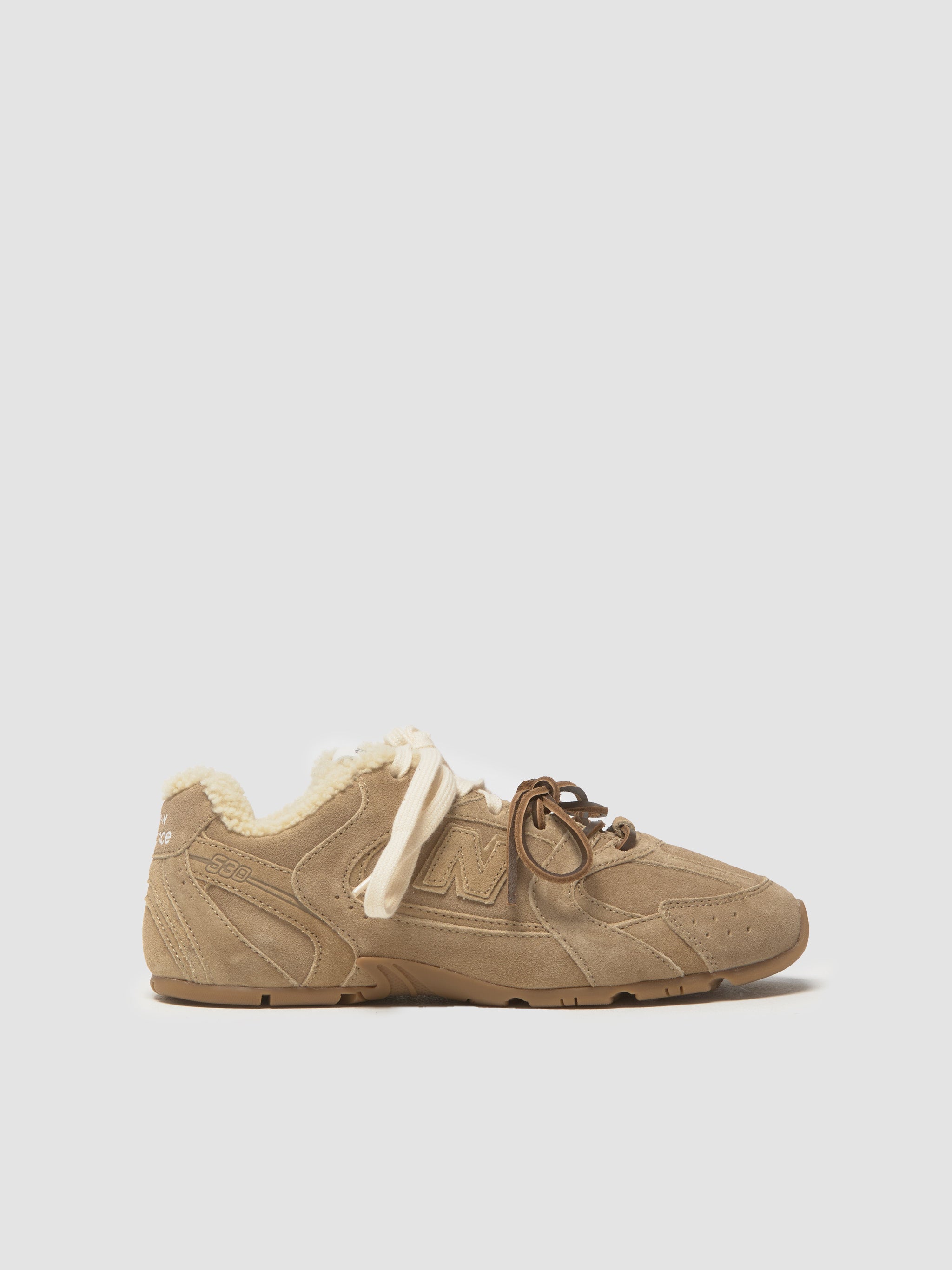 x New Balance 530 SL Shearling Sneaker in Ecru