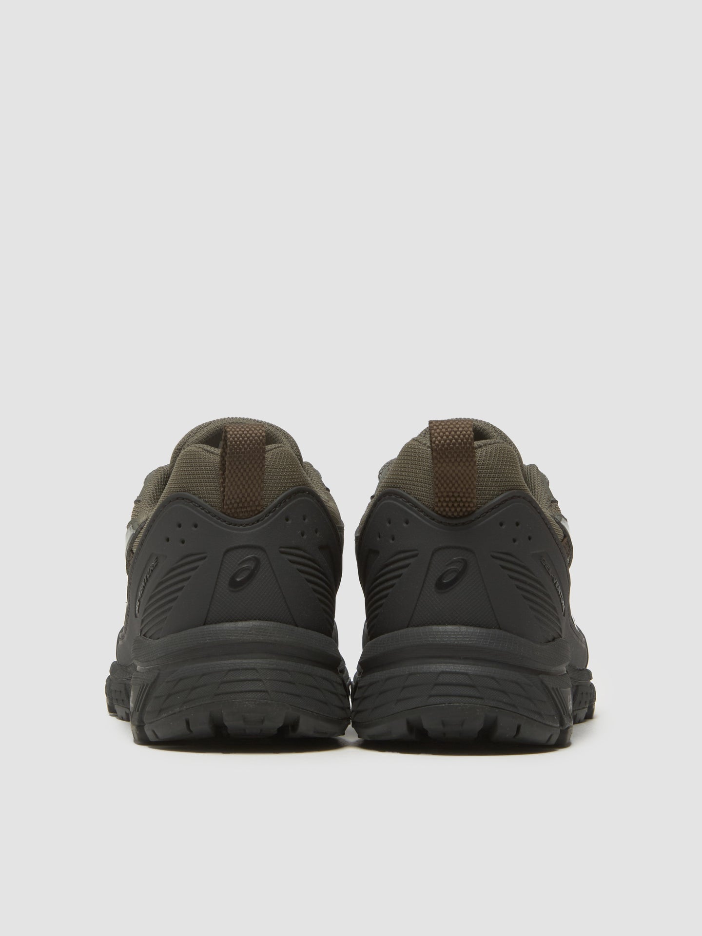 GEL-VENTURE 6 SHIELD Sneaker in Graphite Grey