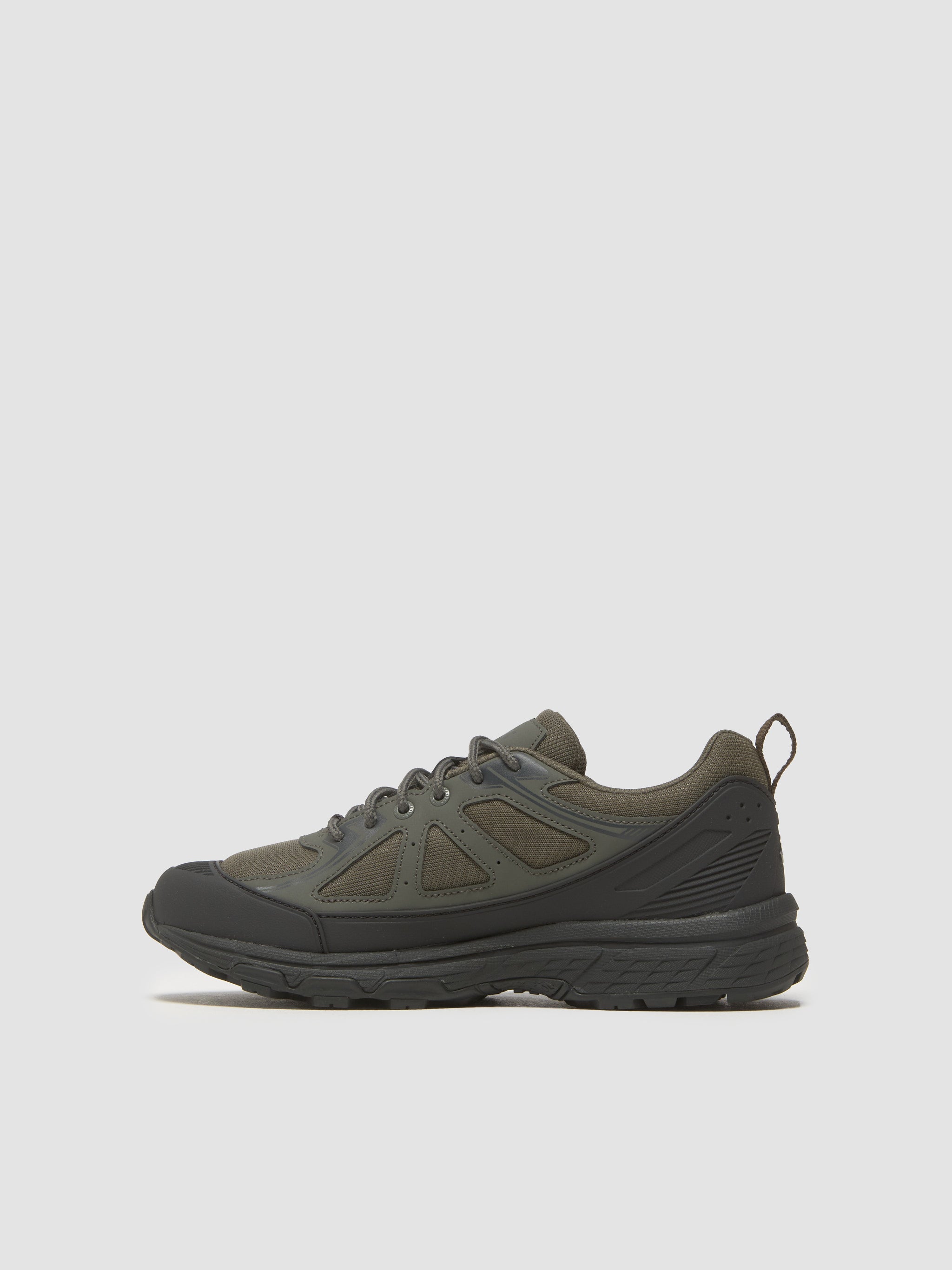 GEL-VENTURE 6 SHIELD Sneaker in Graphite Grey