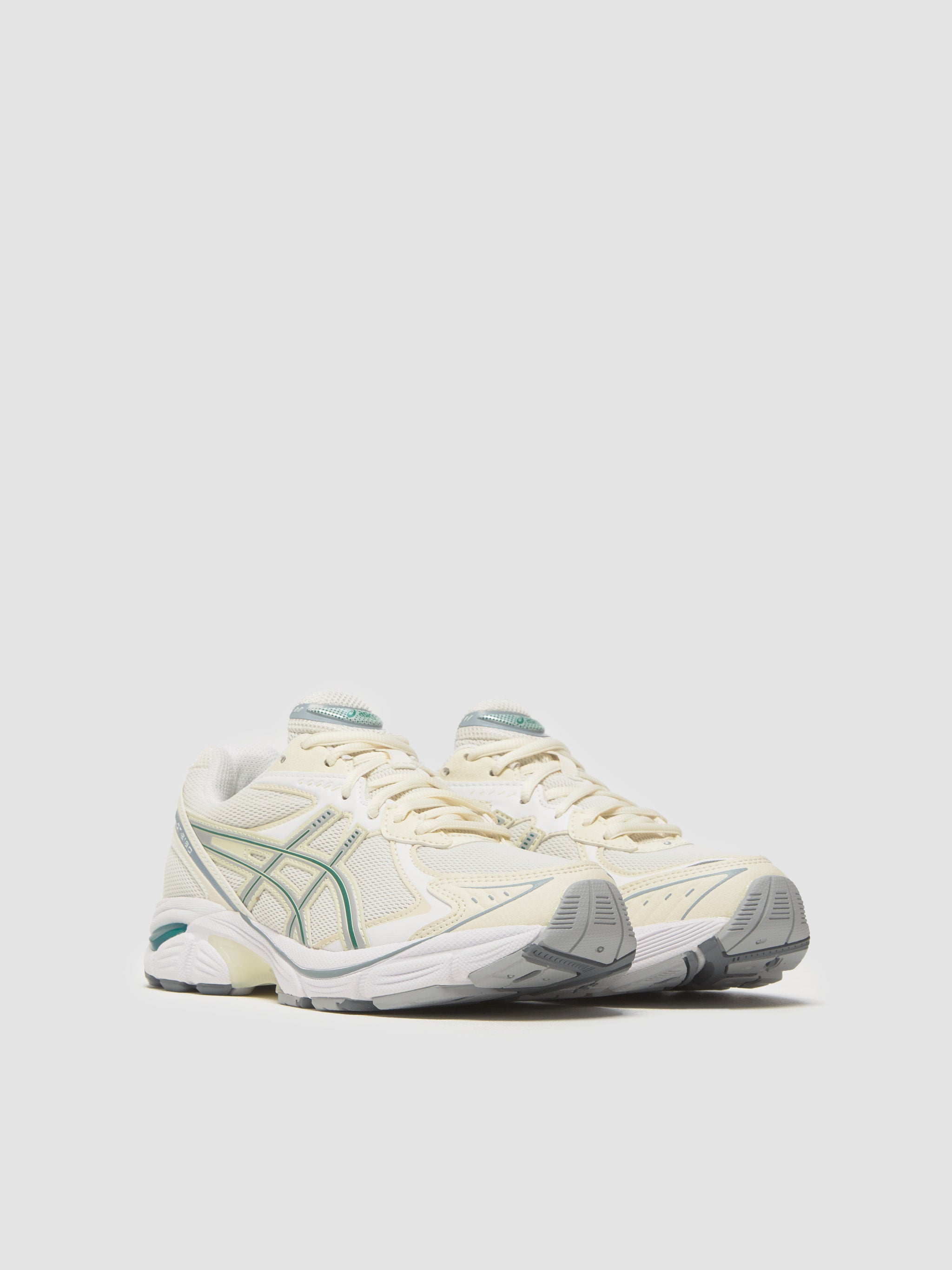 GT-2160 Sneaker in Cream & Jasper Green