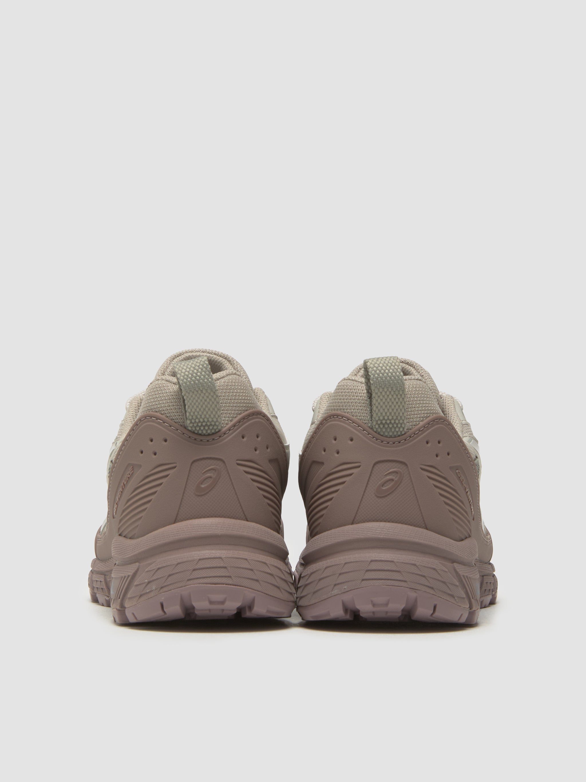 GEL-VENTURE 6 SHIELD Sneaker in Mauve Grey