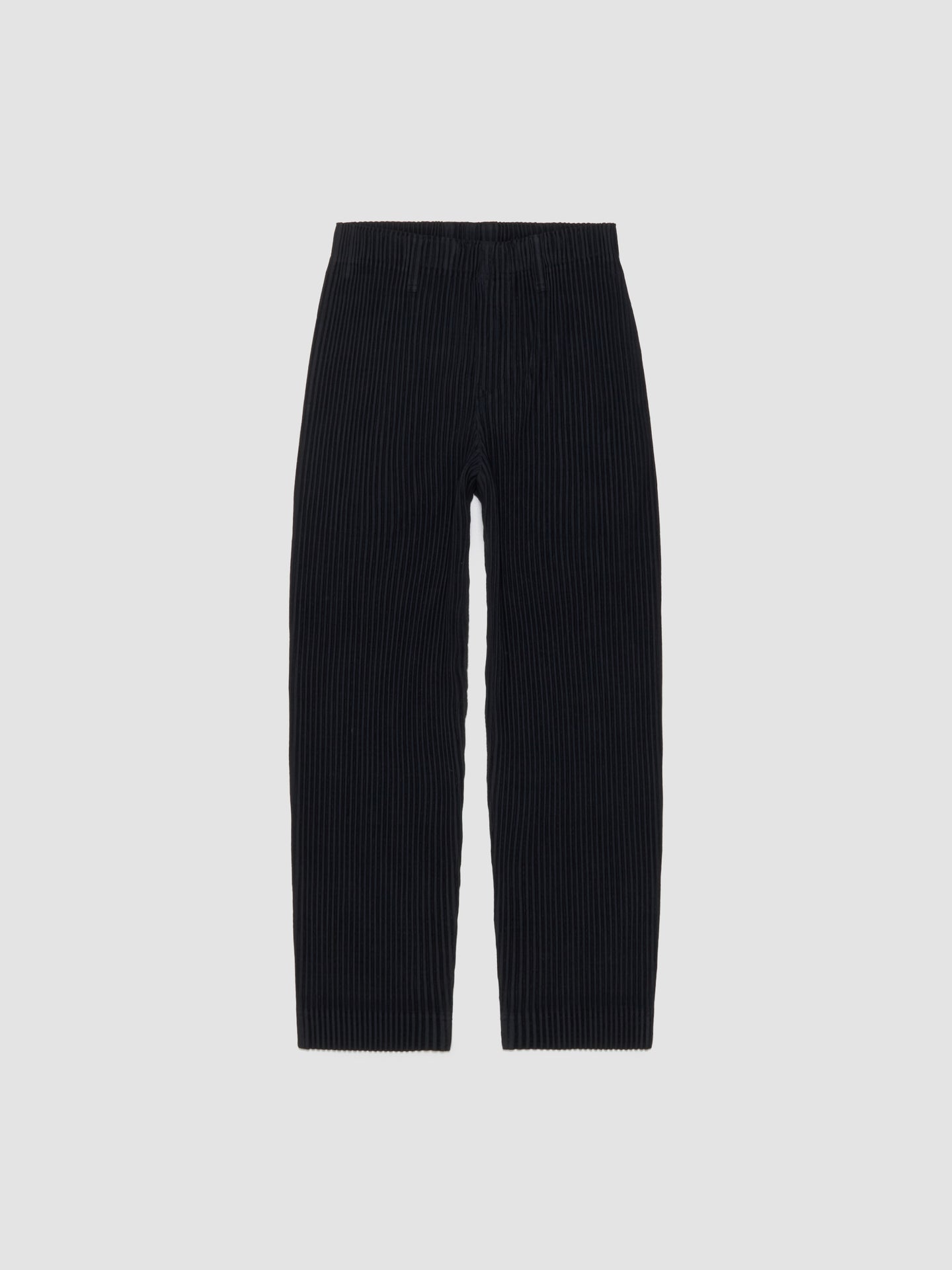 Pleated Slim Fit Pants in Black