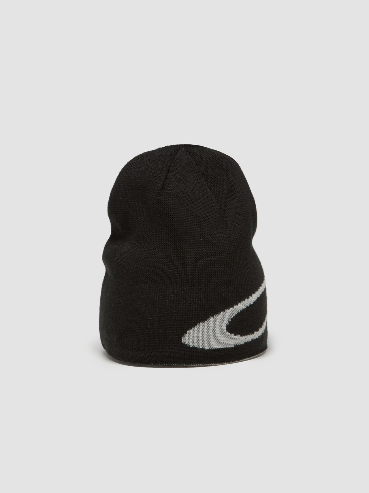 Ellipse Beanie in Black & White