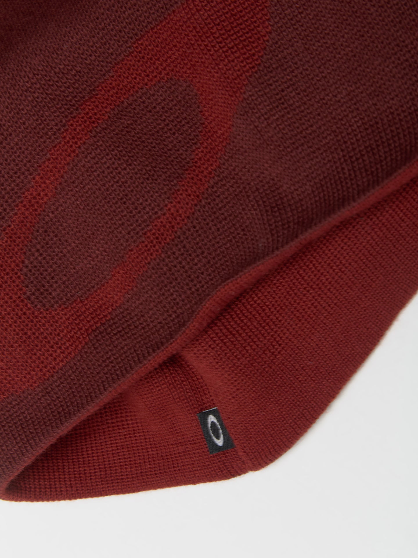 Ellipse Beanie in Grenache