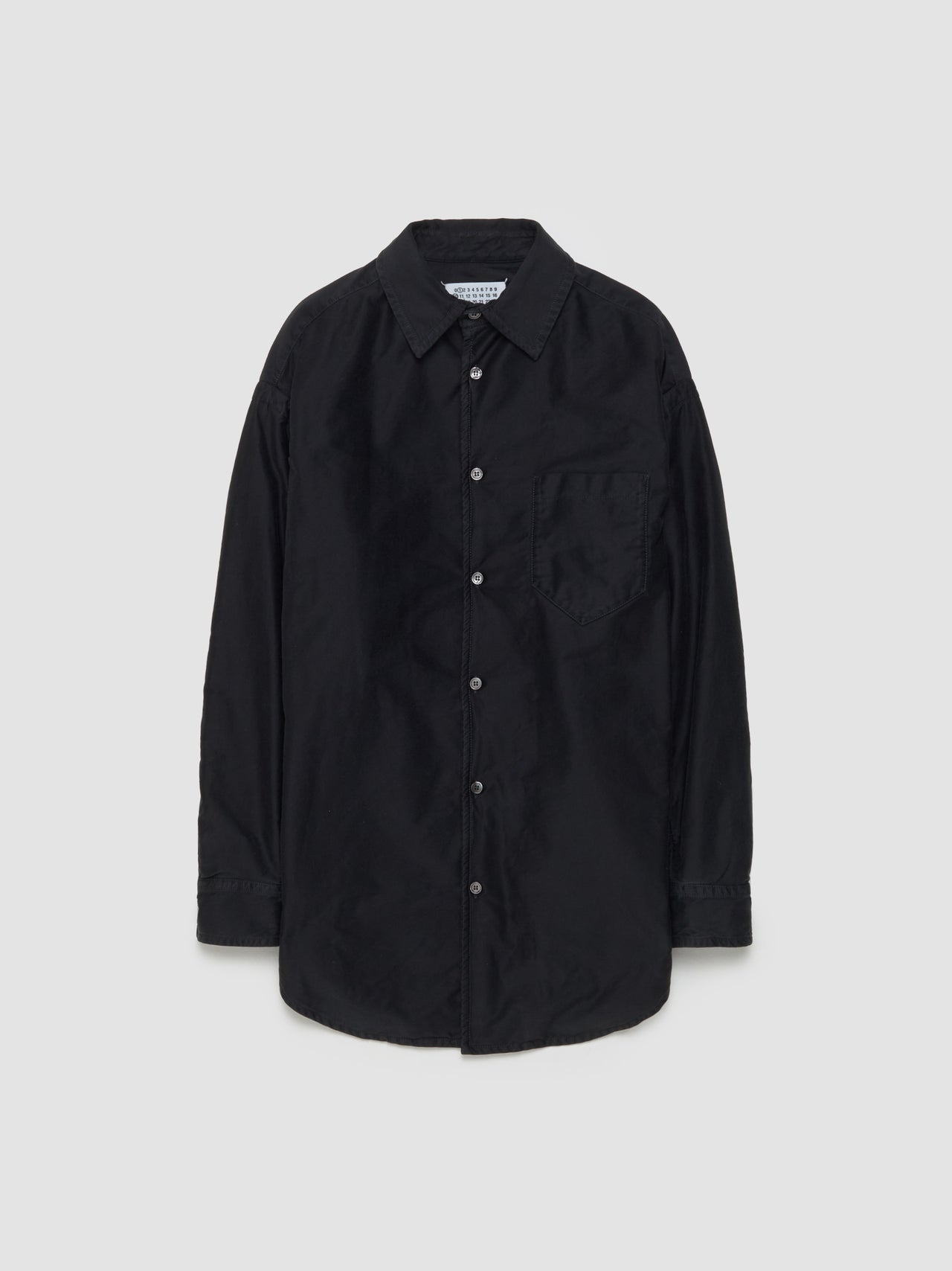 Long-Sleeved Shirt in Black