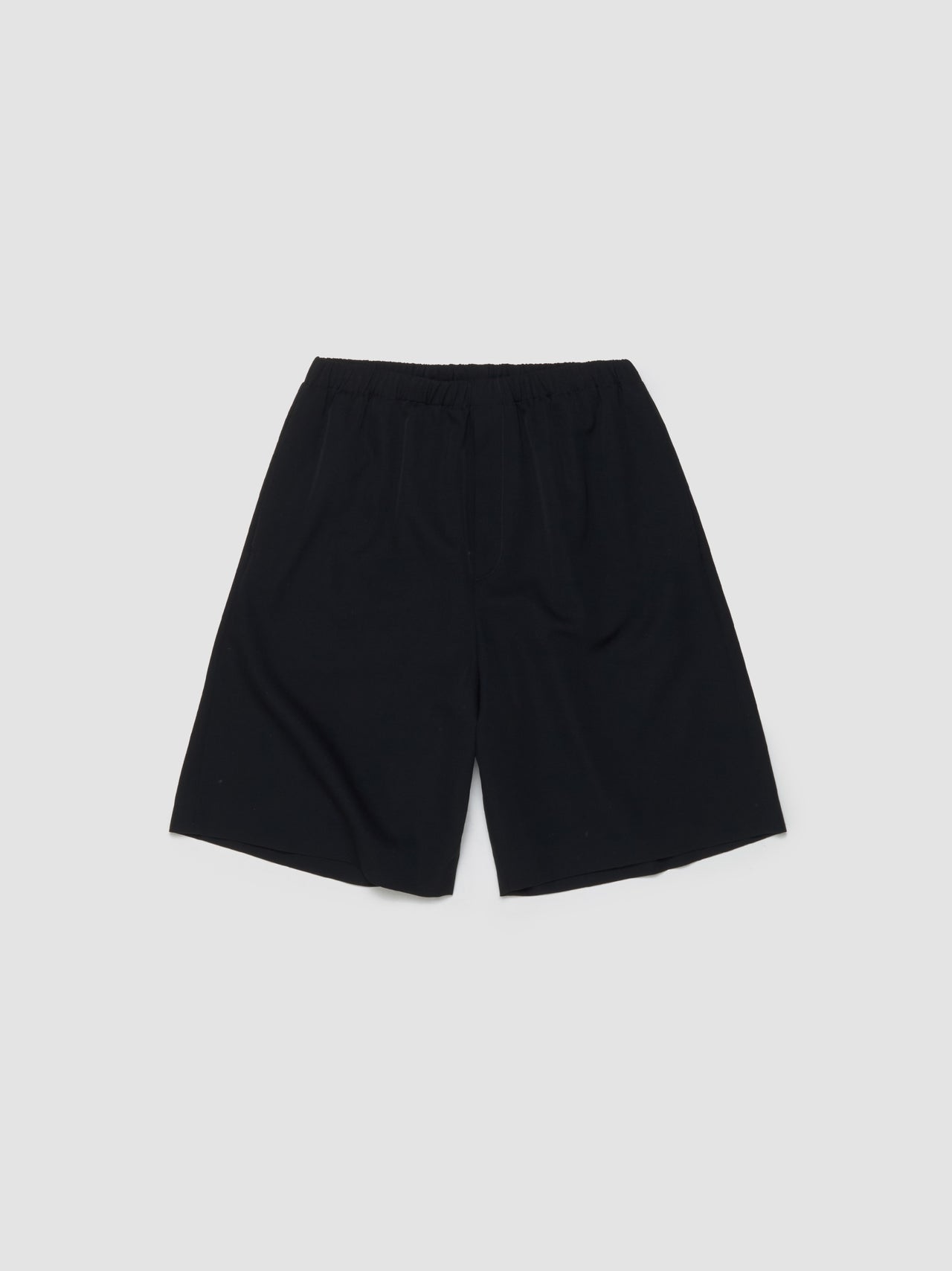 Bemidi Shorts in Black