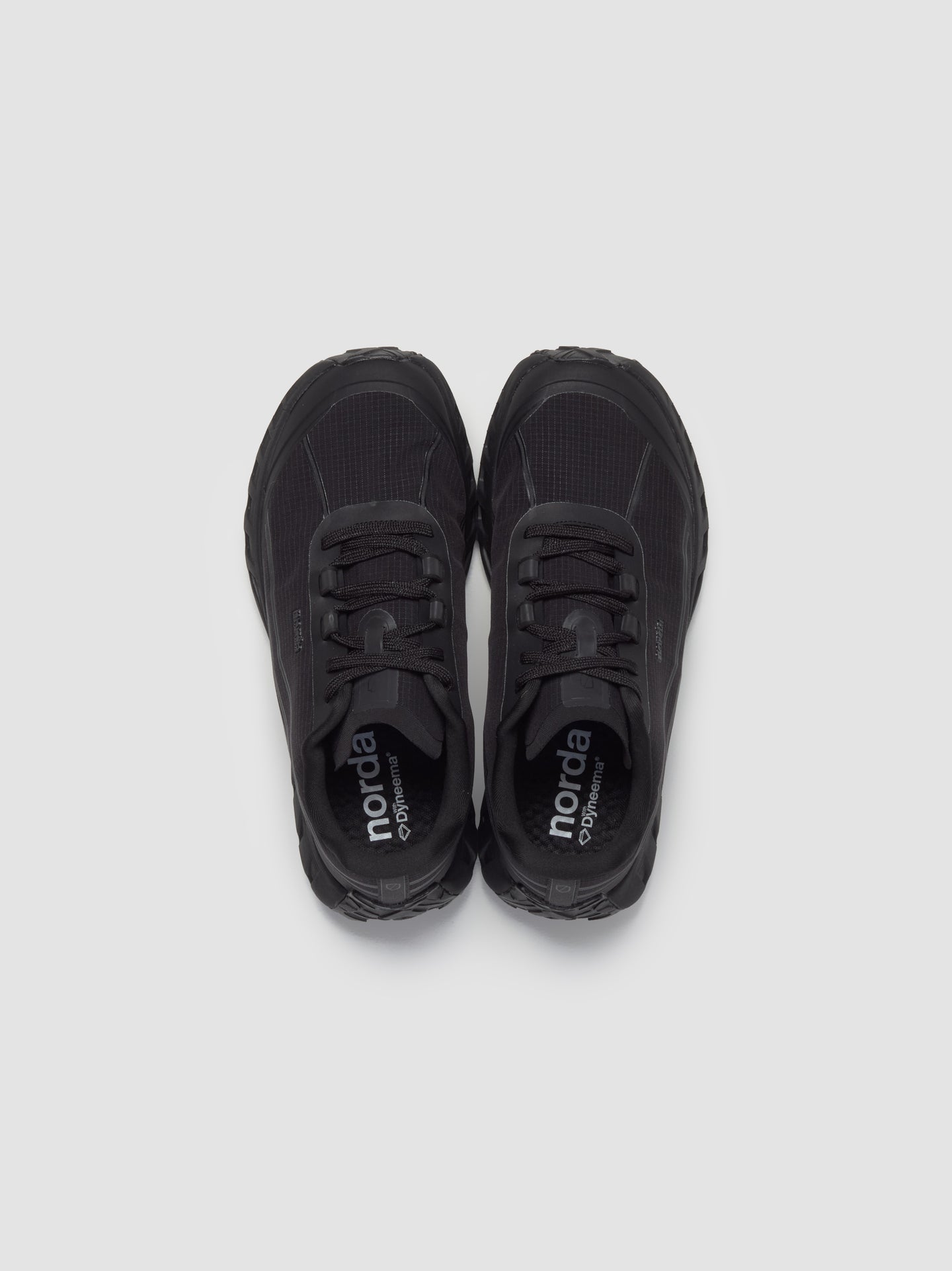 The 002 M Sneaker in Pitch Black