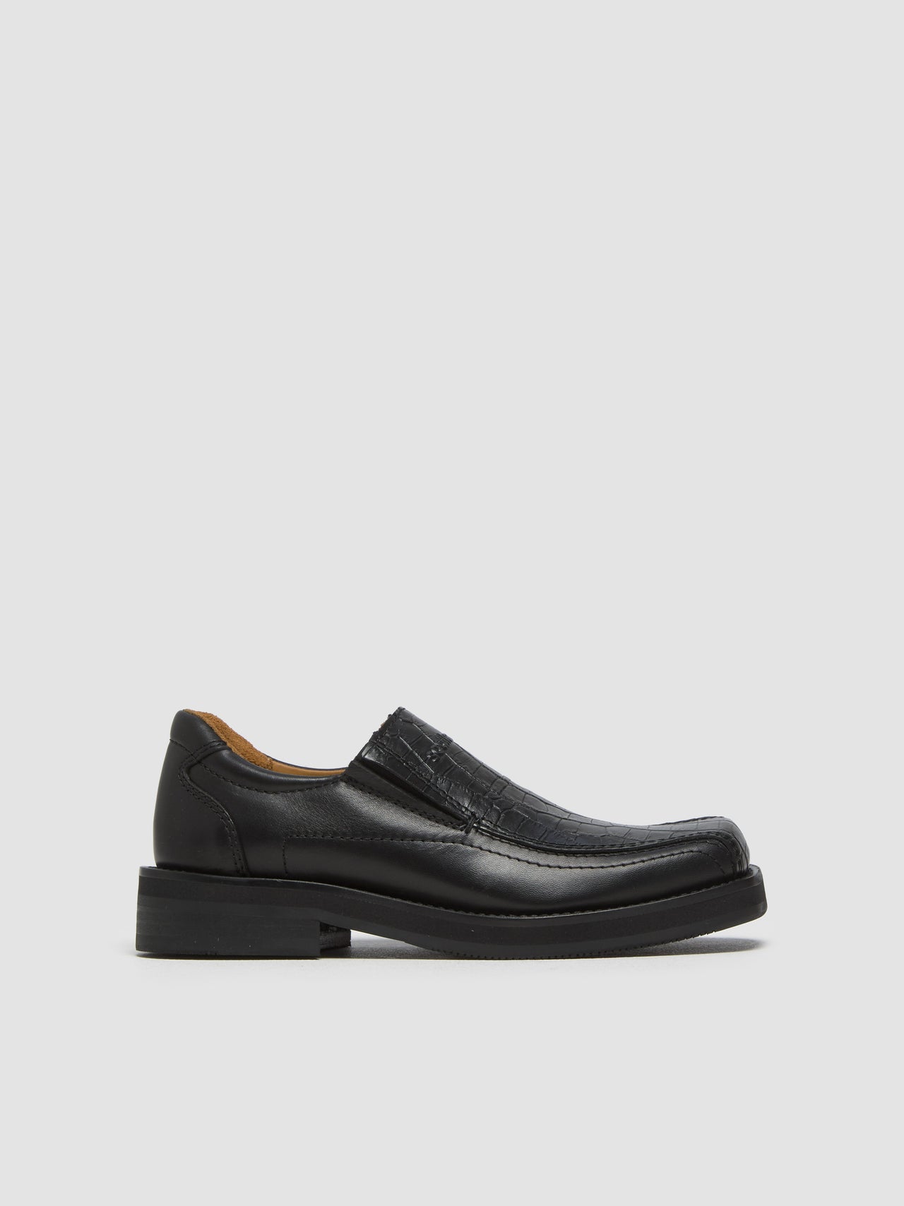 Midori Croco Loafers in Black