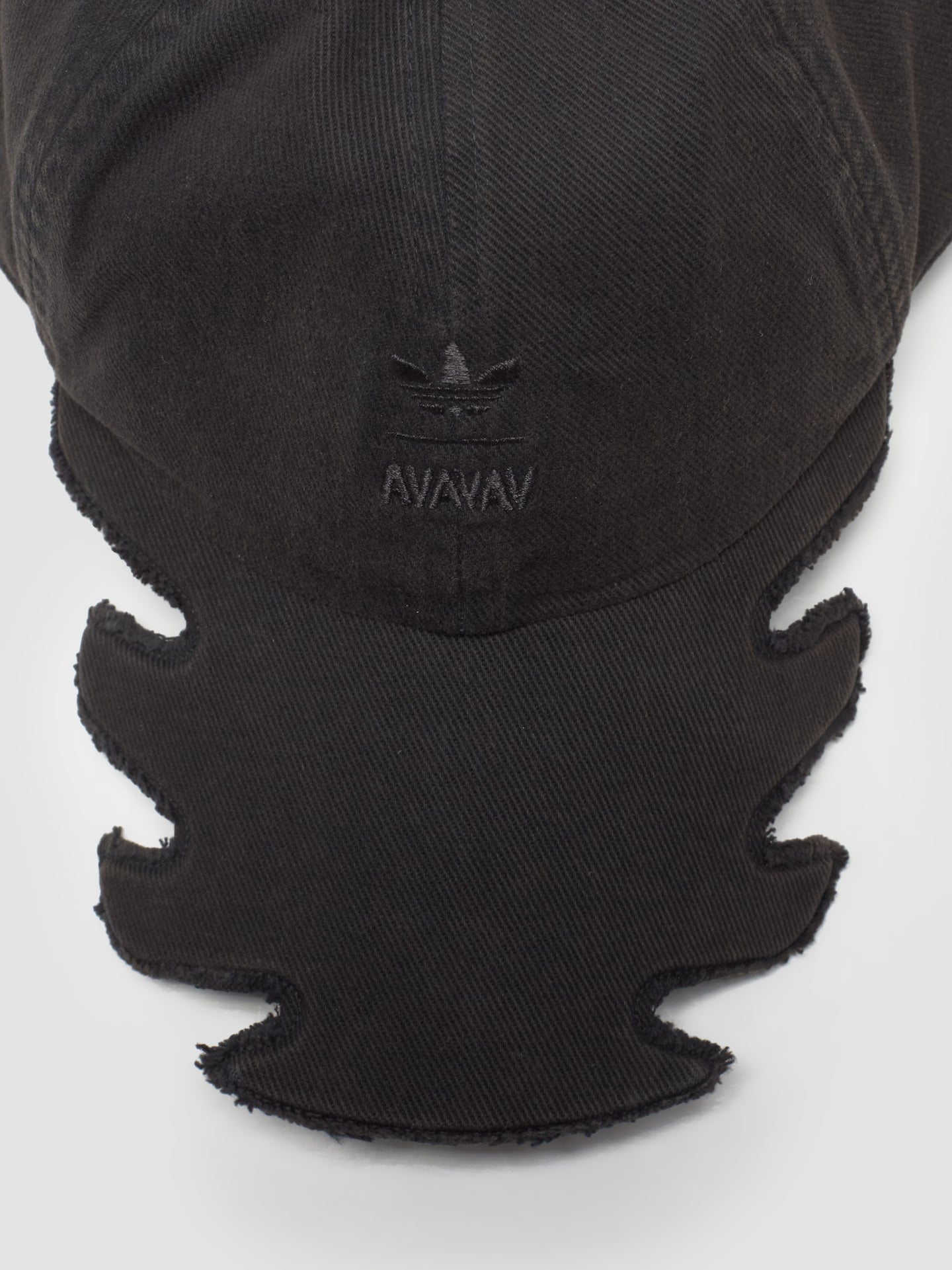 x Avavav Slashed Cap in Black