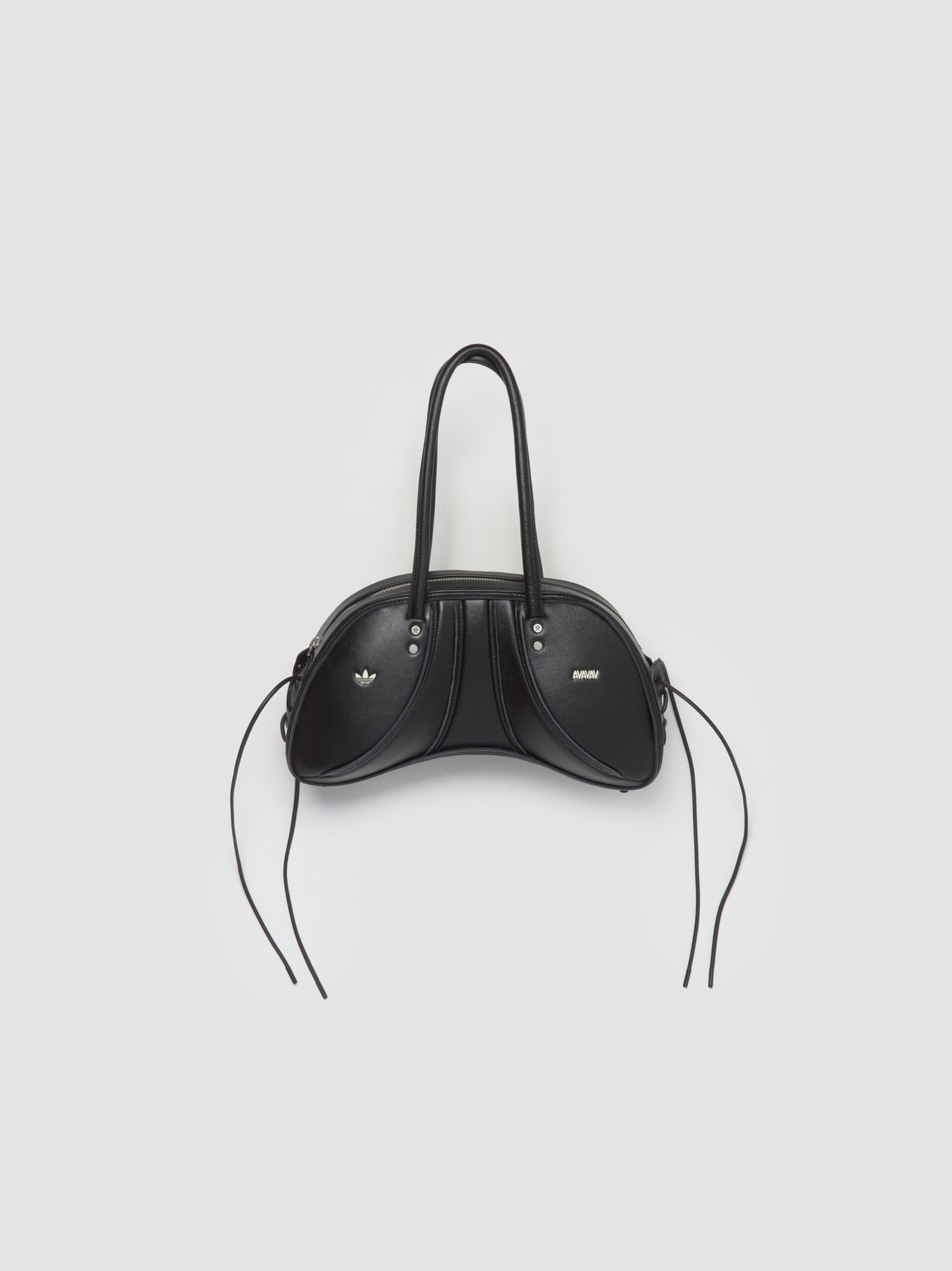 x Avavav Handbag in Black