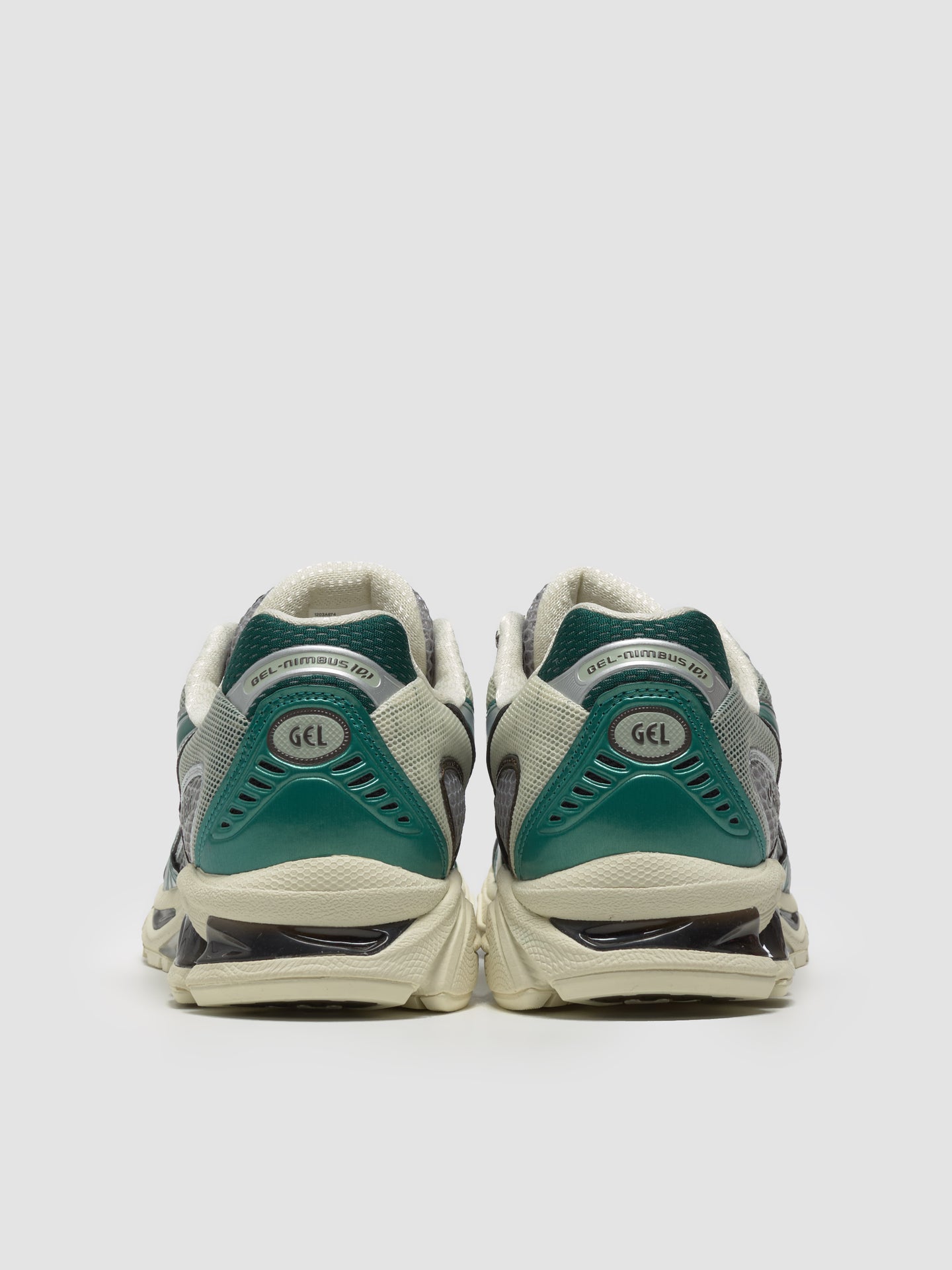 GEL-NIMBUS 10.1 Sneaker in Seal Grey & Jasper Green