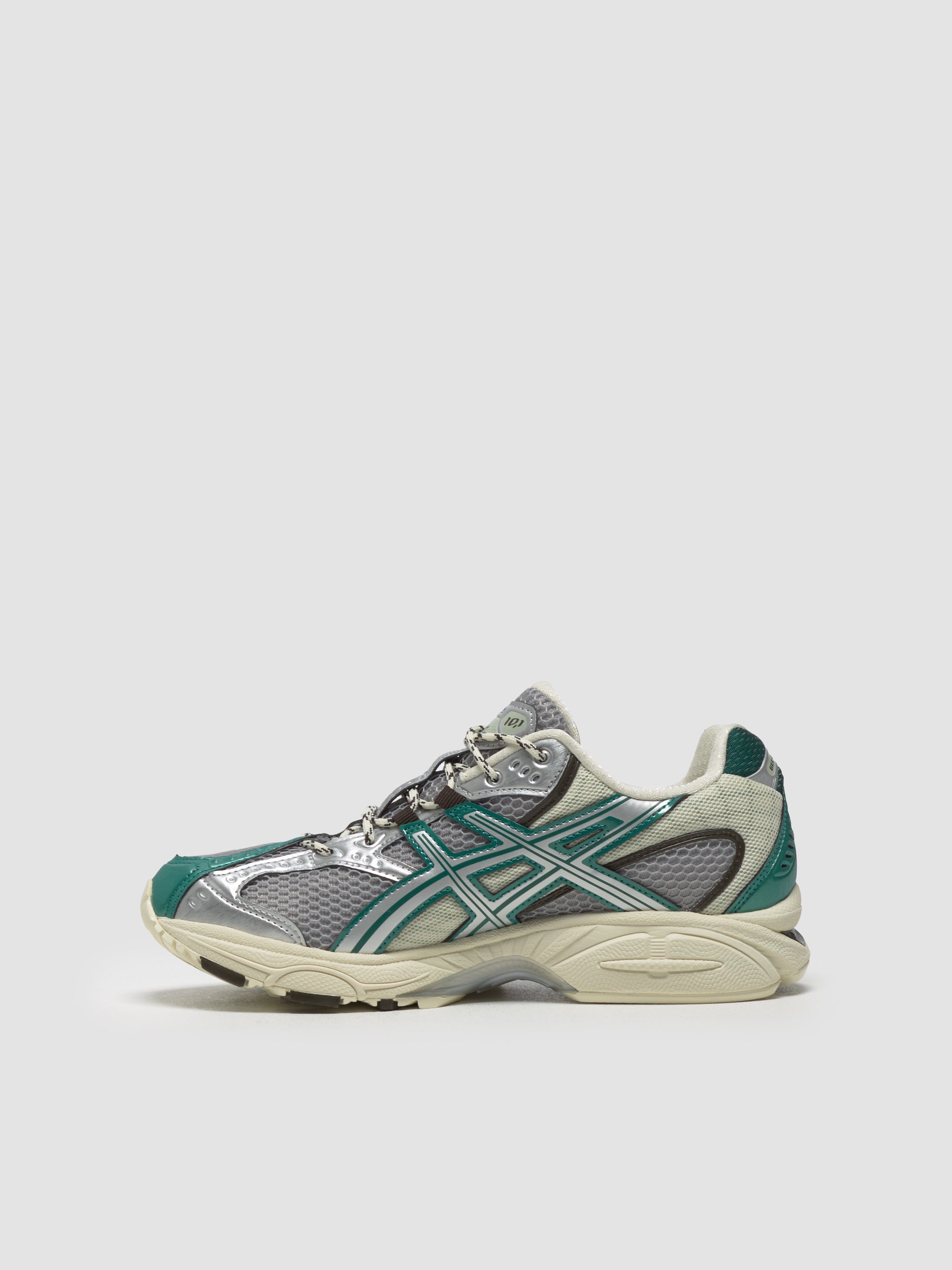 GEL-NIMBUS 10.1 Sneaker in Seal Grey & Jasper Green