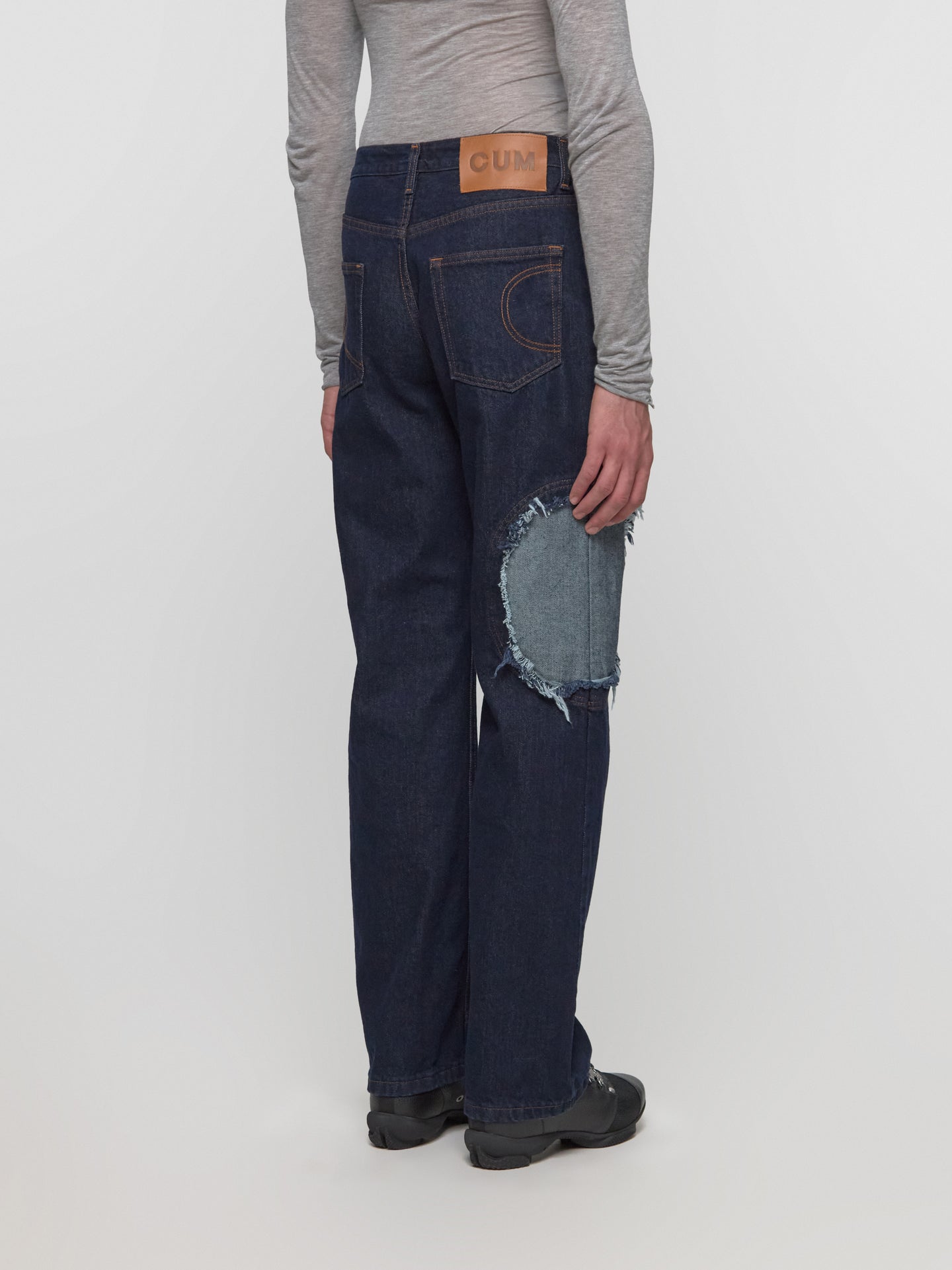 Circle Window Jeans in Indigo Blue Wash