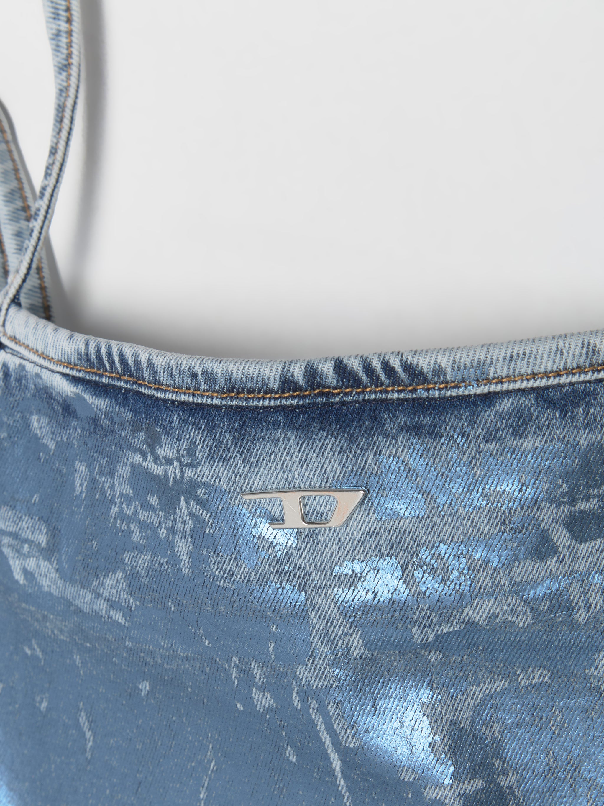 DE-Ila Denim Top in Blue & Silver