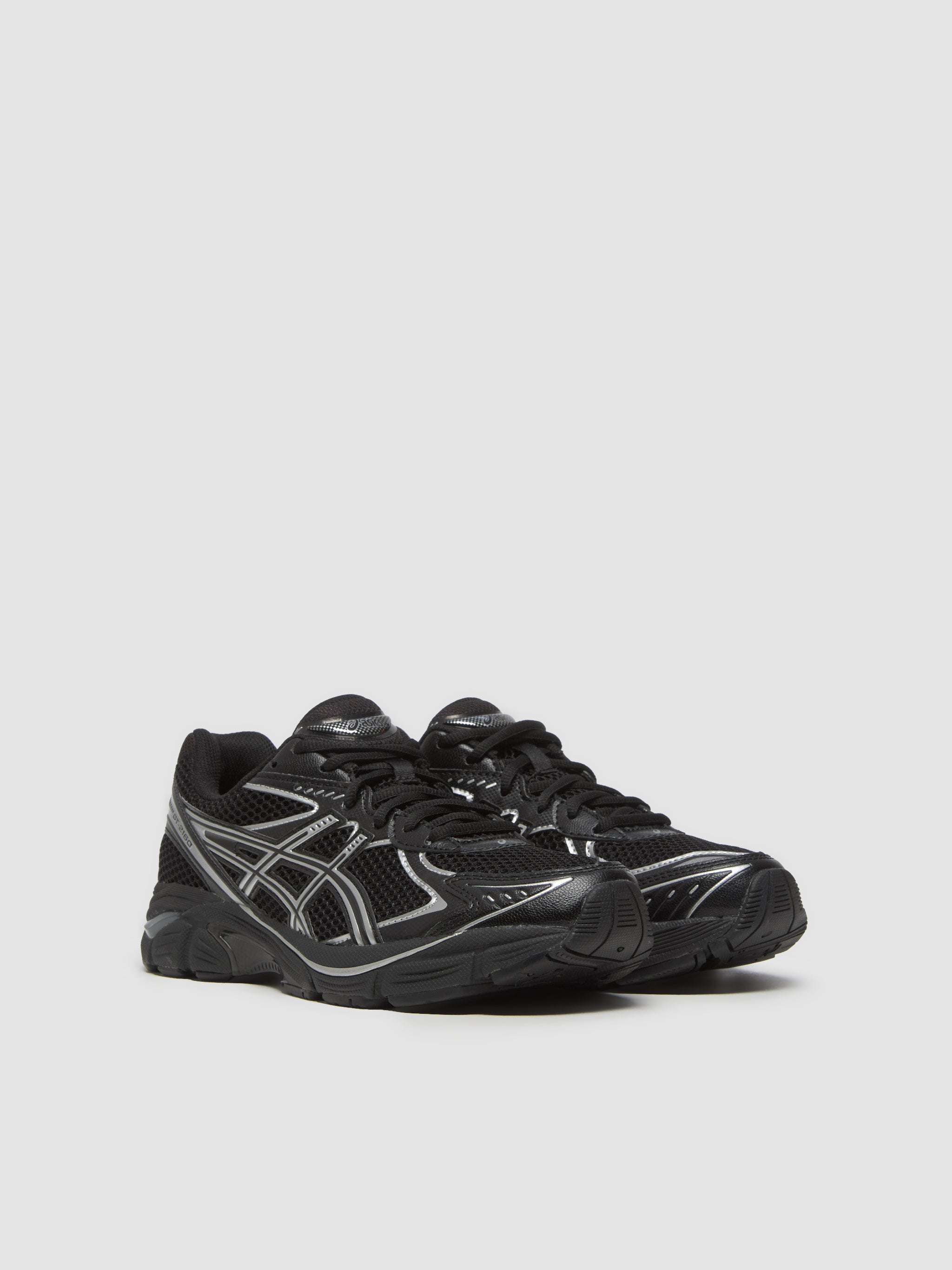 GT-2160 Sneaker in Black & Pure Silver