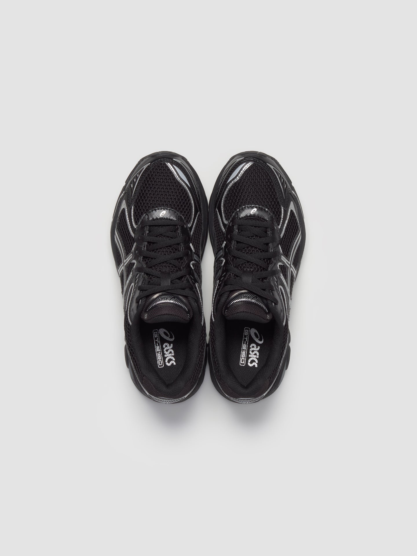 GT-2160 Sneaker in Black & Pure Silver