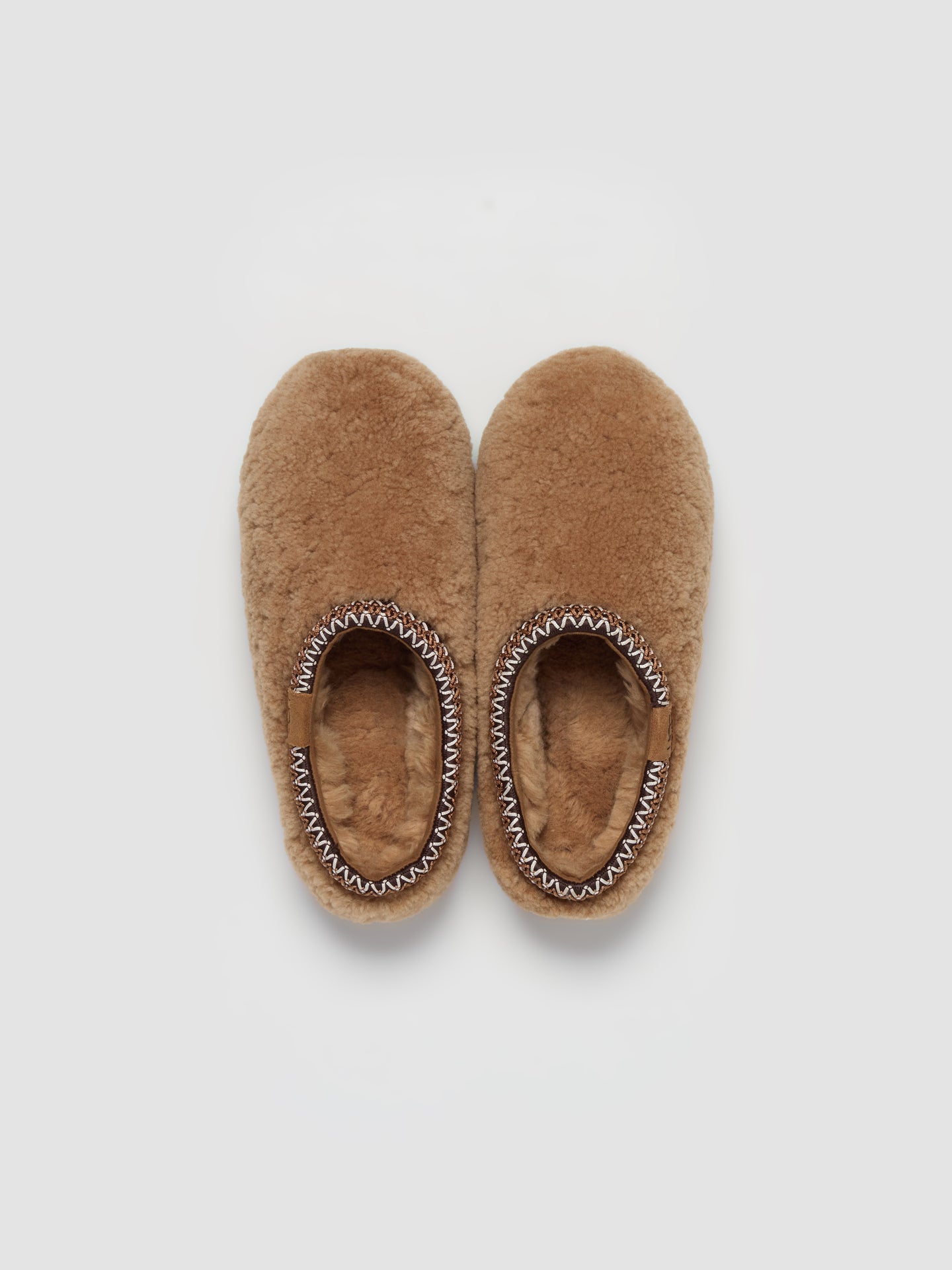 Tasman Maxi Curly Shoes in Chestnut