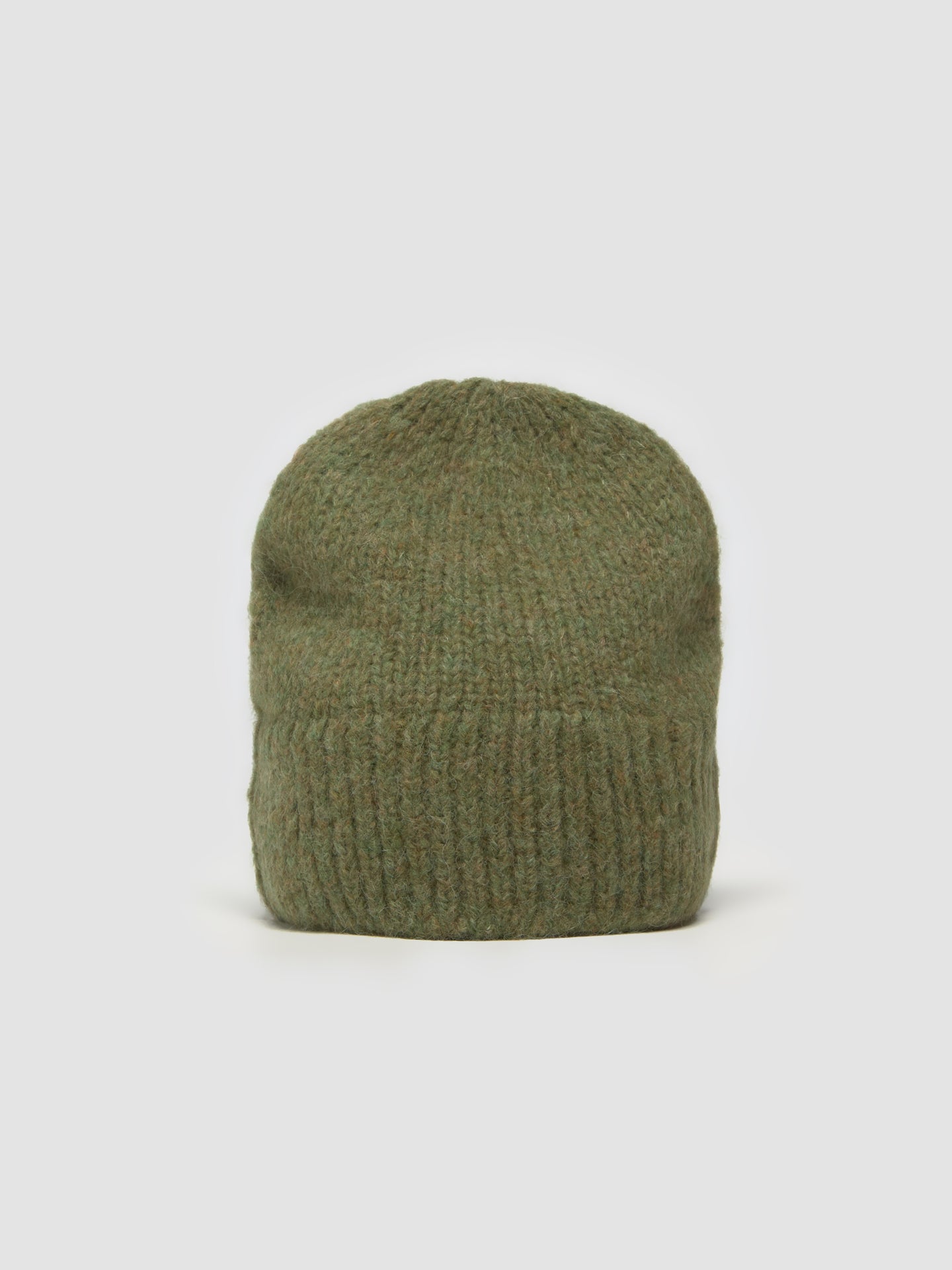 Moss Beanie in Olive