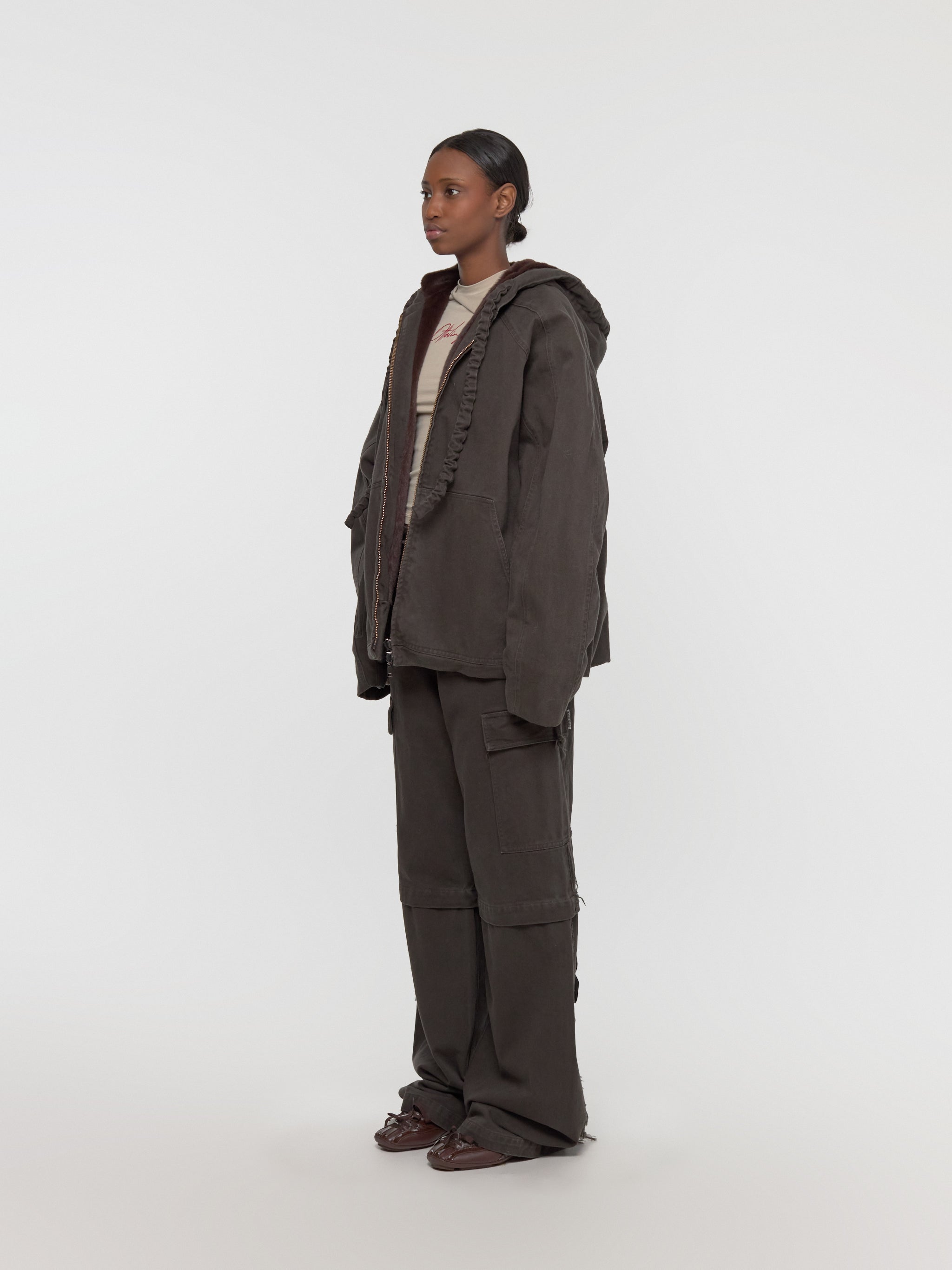 Baggy Cargo Pants in Brown