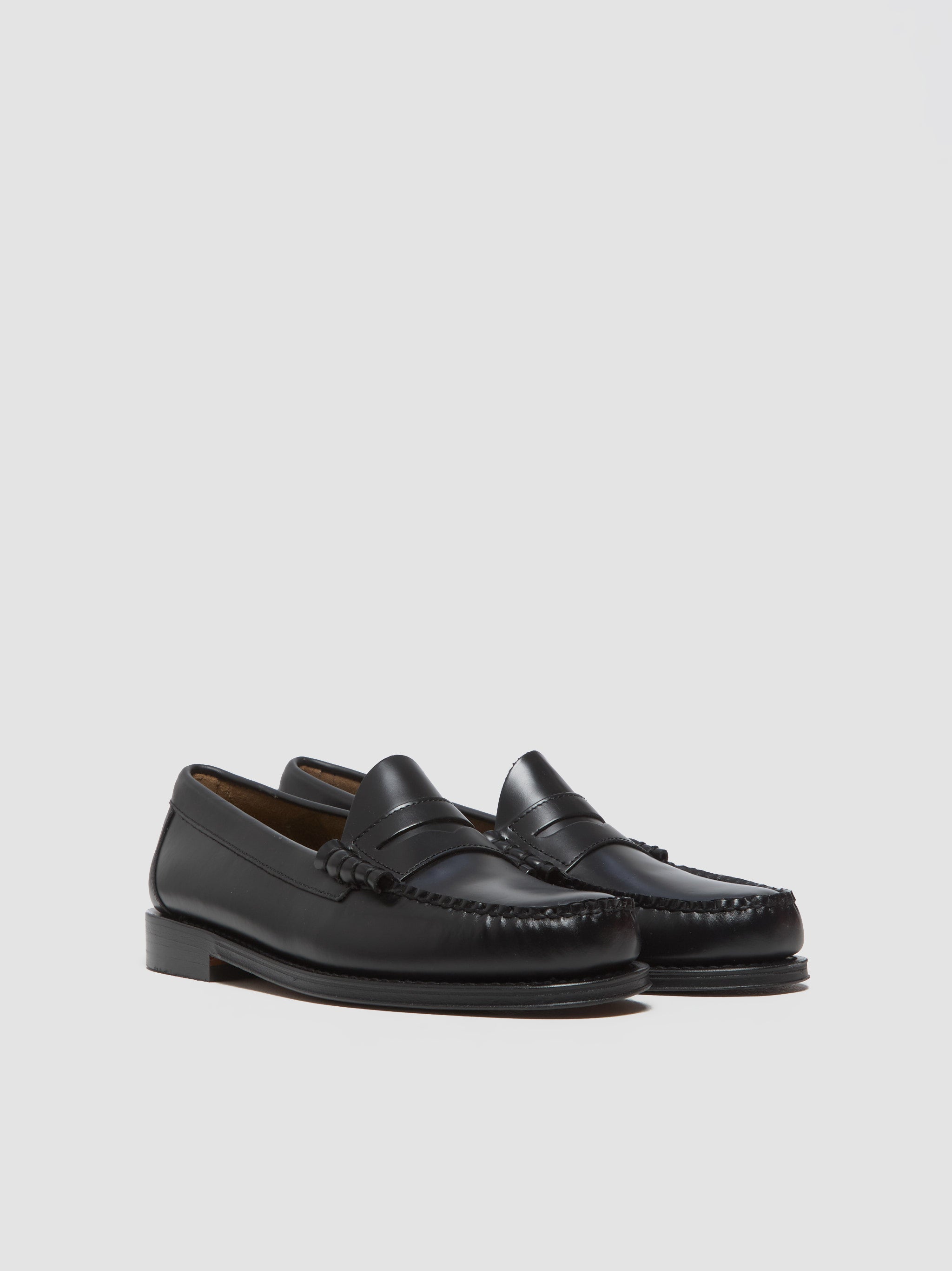 Weejun Heritage Larson Penny Loafers in Black