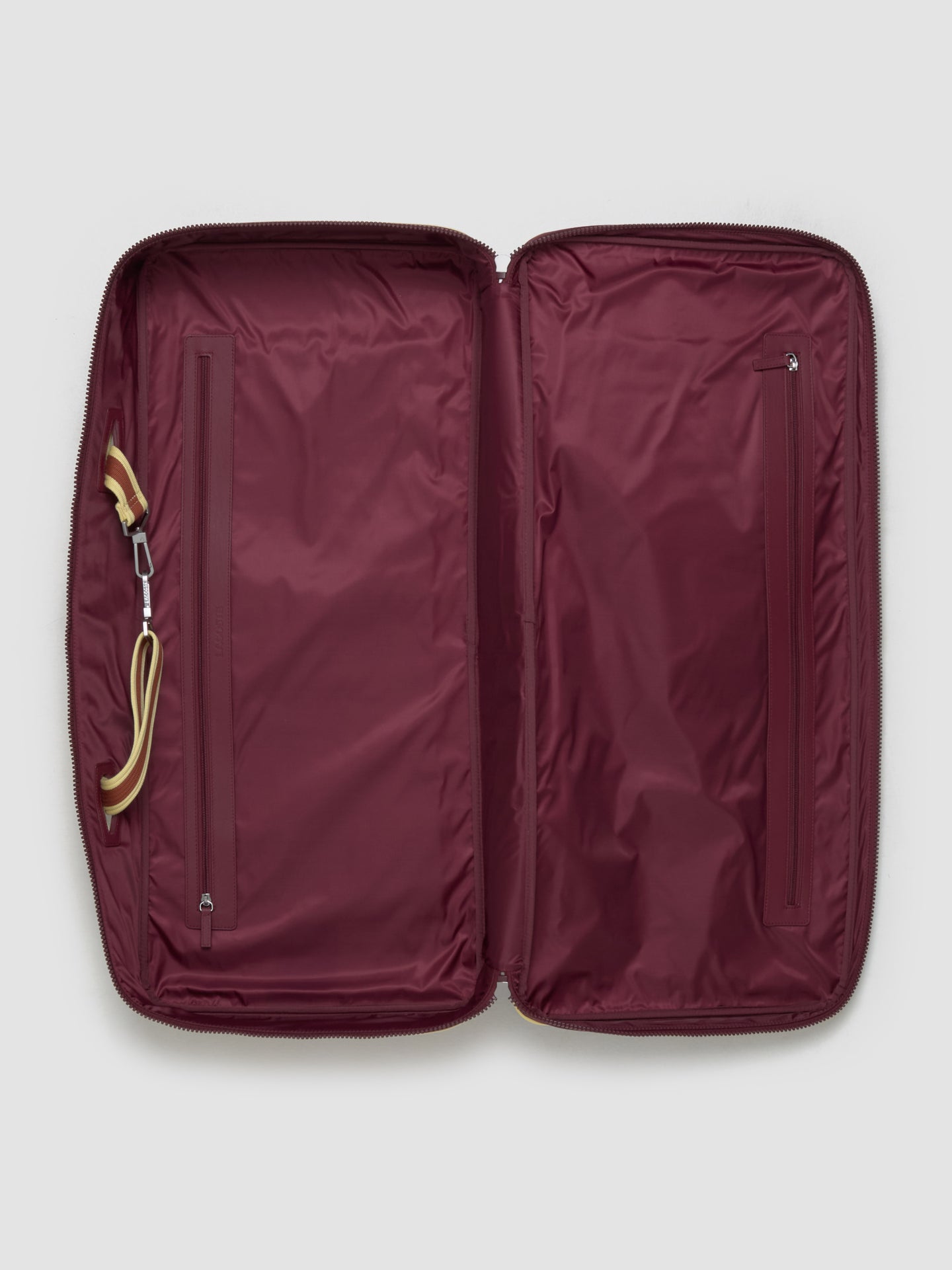 x Voo Store Tennis Duffle Bag in Burgundy Jaune