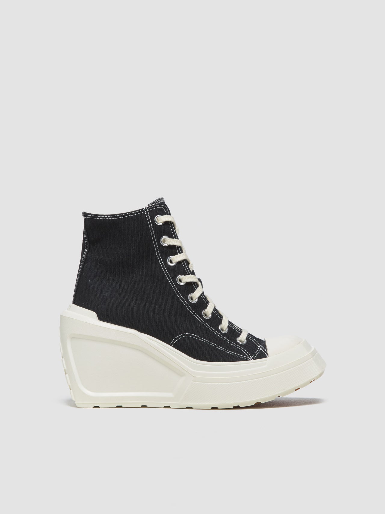 Chuck 70 De Luxe Wedge Hi Sneaker in Black & Egret