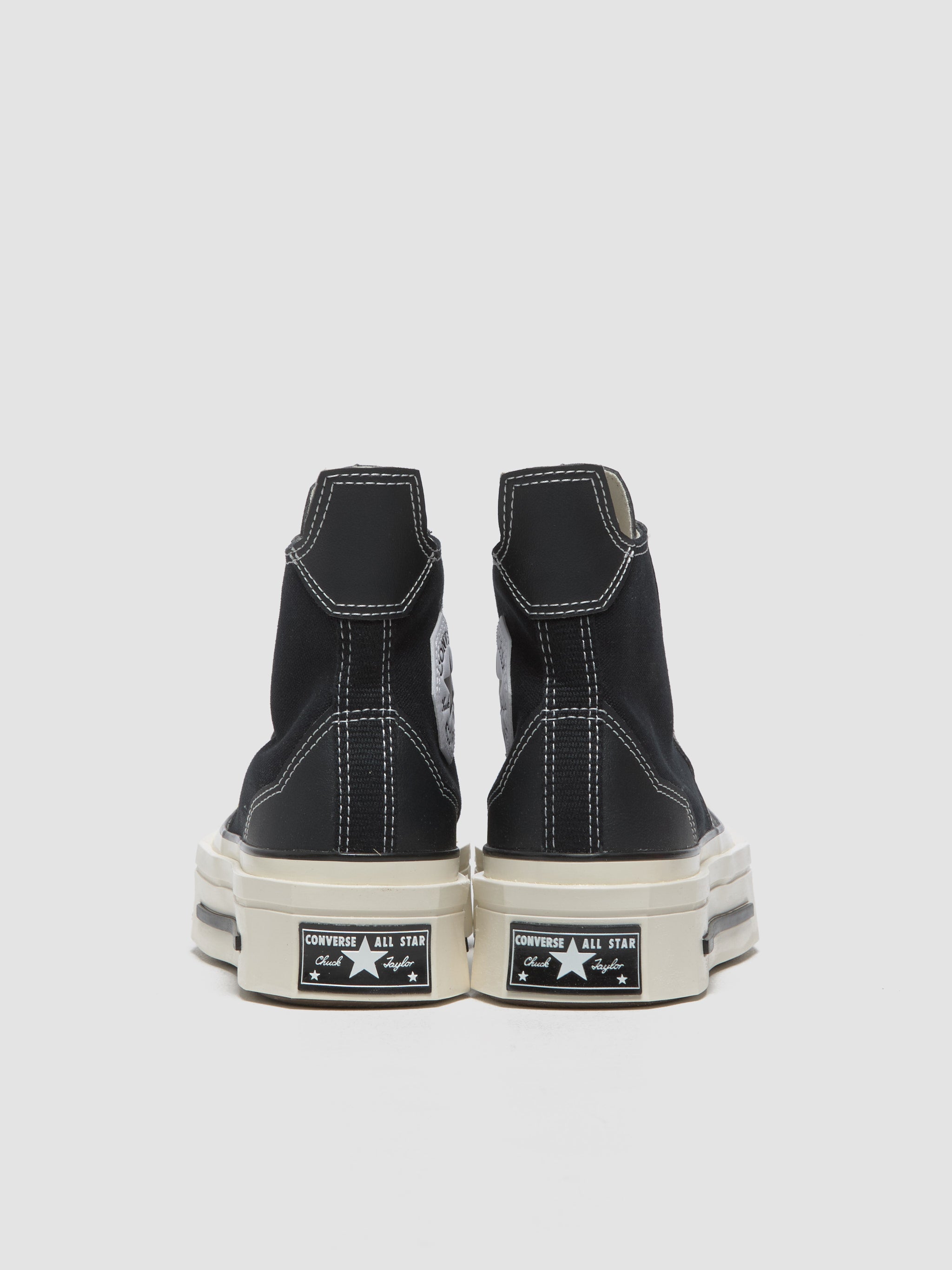 Chuck 70 De Luxe Squared Hi Sneaker in Black & Egret