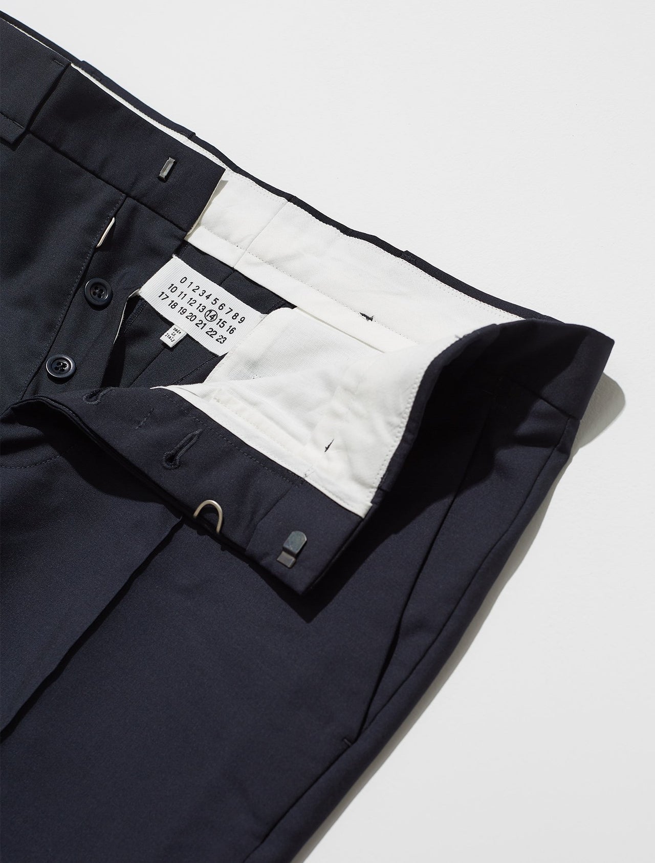 Trousers in Dark Blue