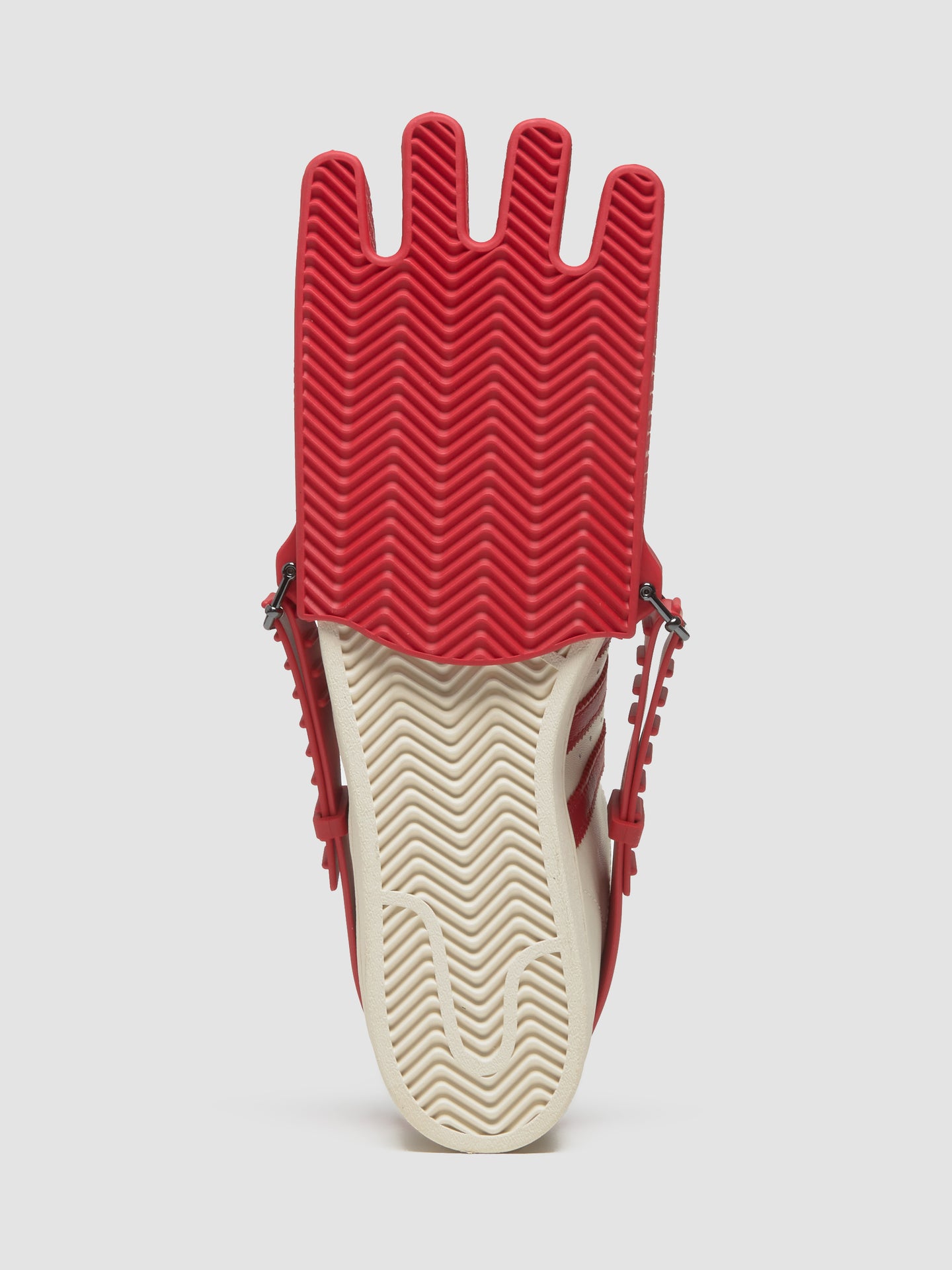 x Avavav Superfinger Superstar Sneaker in Better Scarlet & Off White