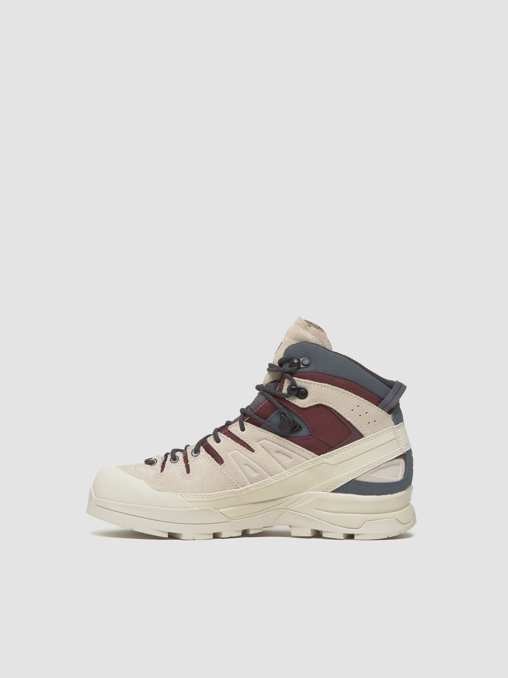 X-ALP MID LTR GTX Sneaker in Almond Milk & Catawba Grape