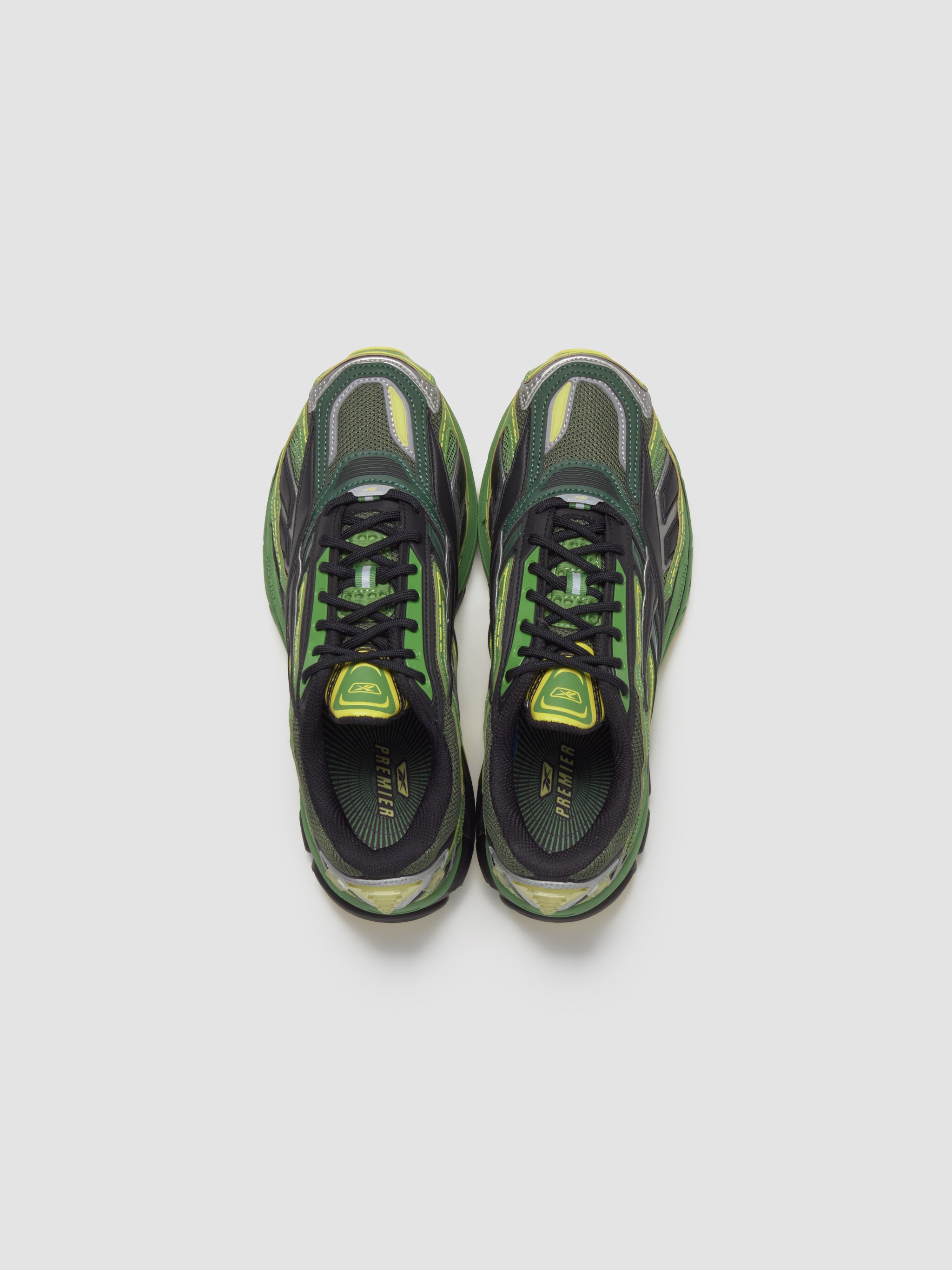 Premier Road Ultra Sneaker in Extra Green