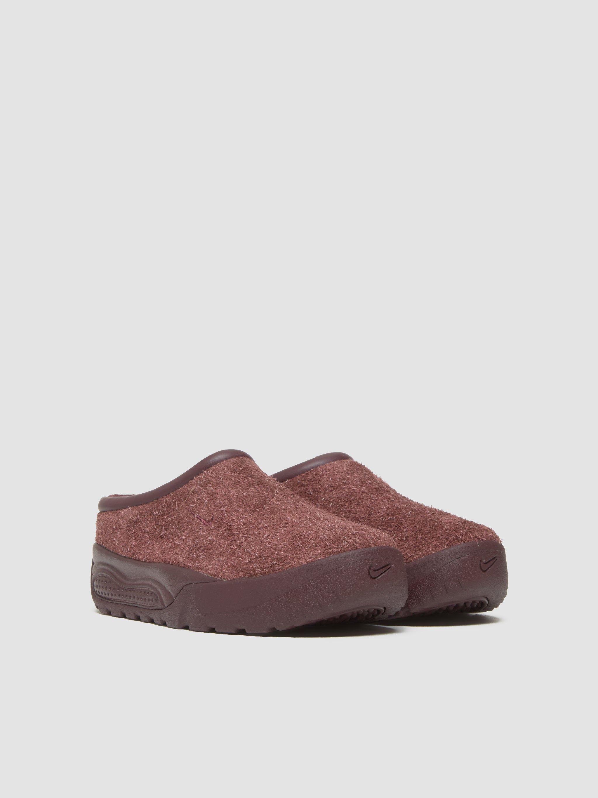 Rufus Mule in Burgundy Crush