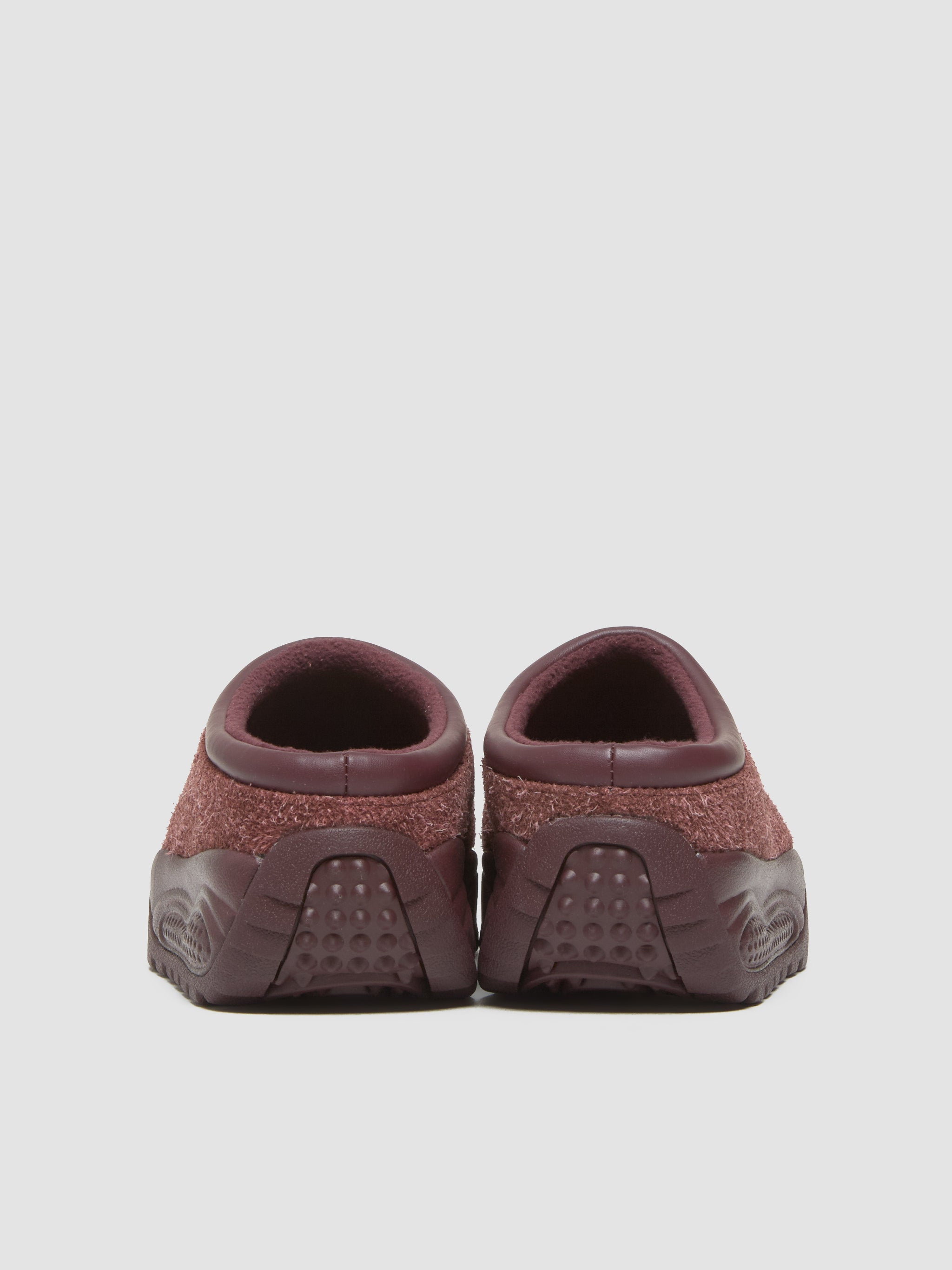 Rufus Mule in Burgundy Crush