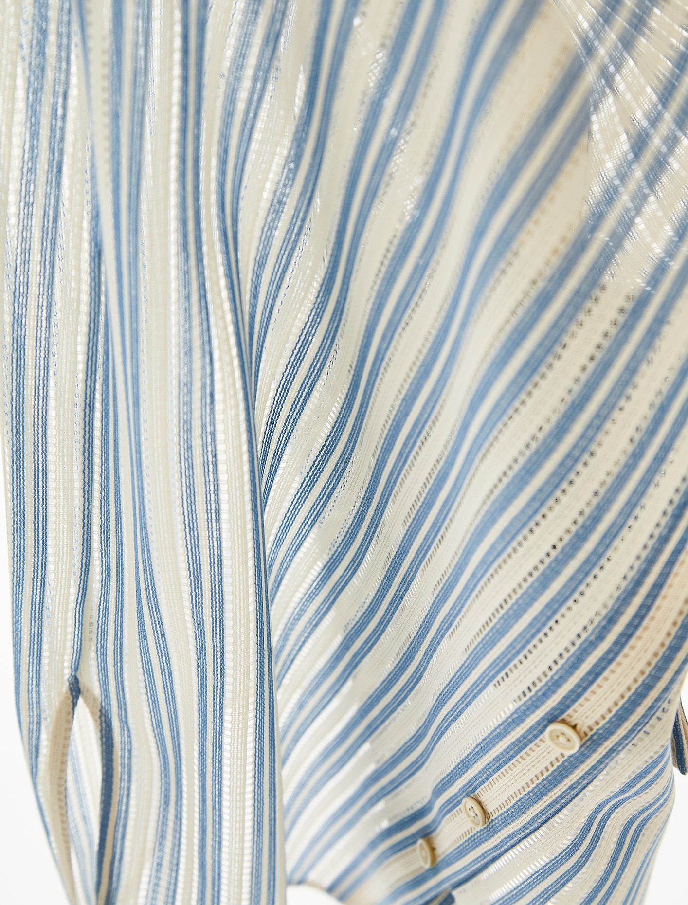 Short Sleeved Striped Shirt in Open Blue