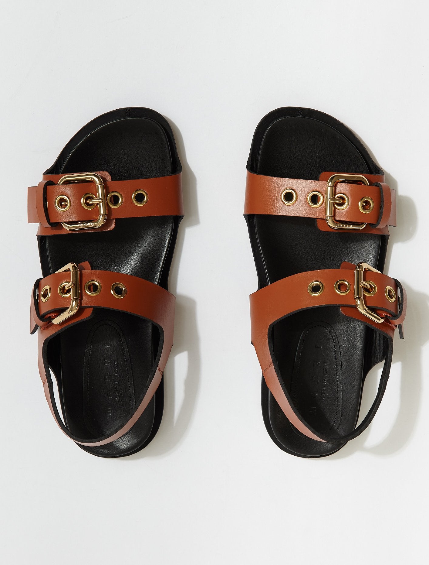 Sandals in Cigar & Black