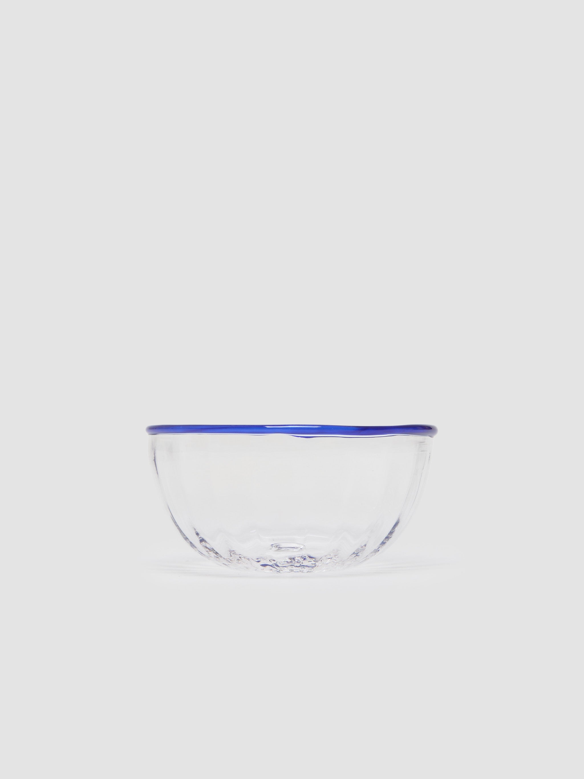 Peter Bowl in Sapphire Rim