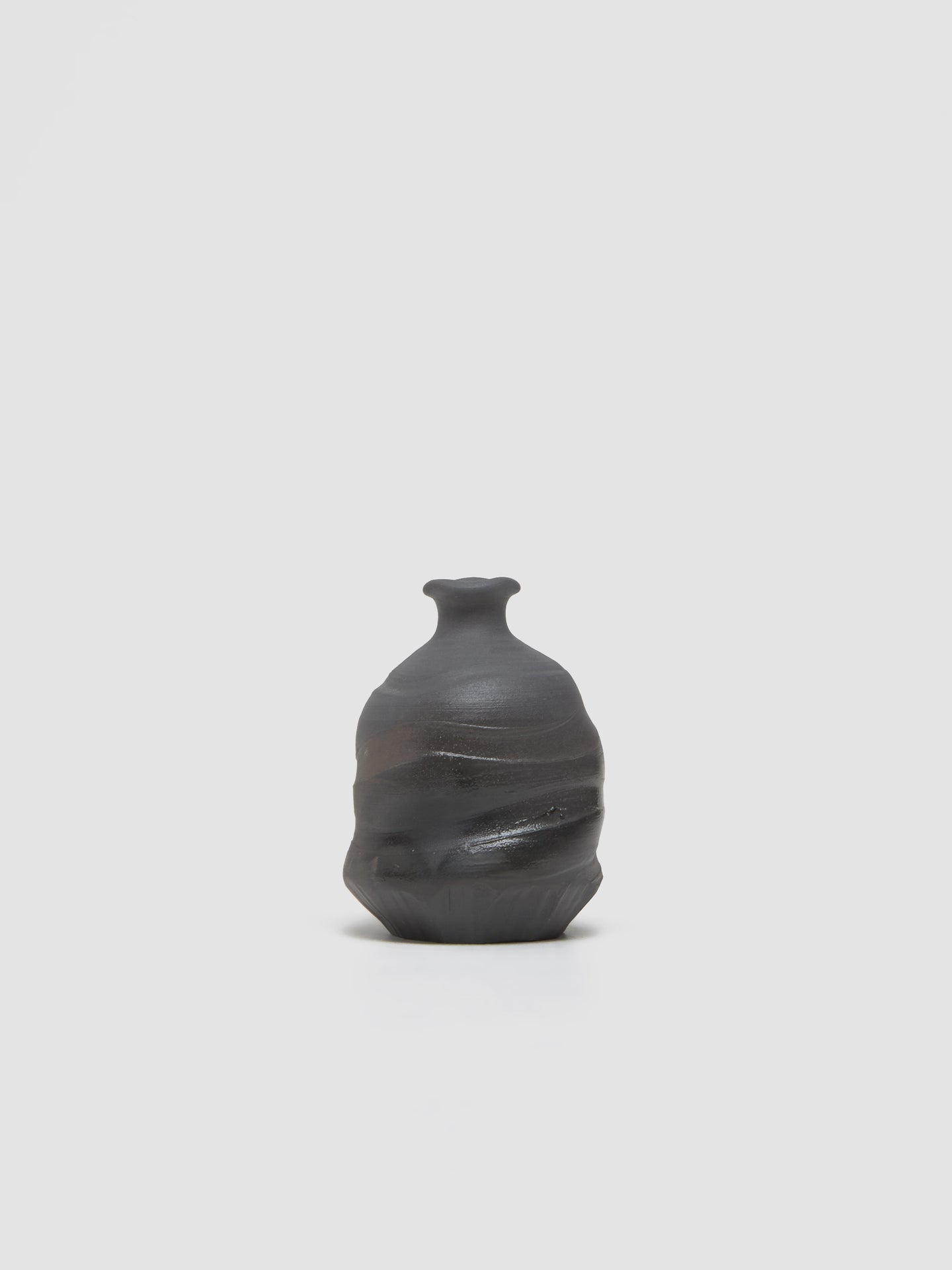 Hagi Hiroto Ono Sake Bottle in Slate Grey