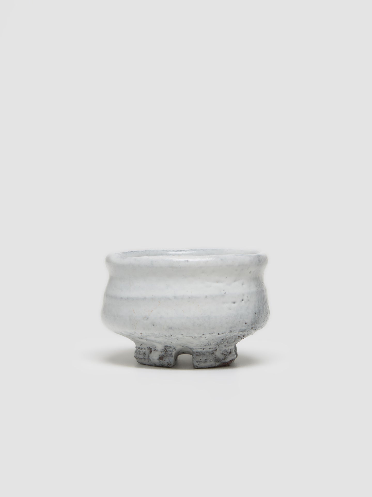 Hagi Seigan Yamane Matcha Bowl in Pearl White