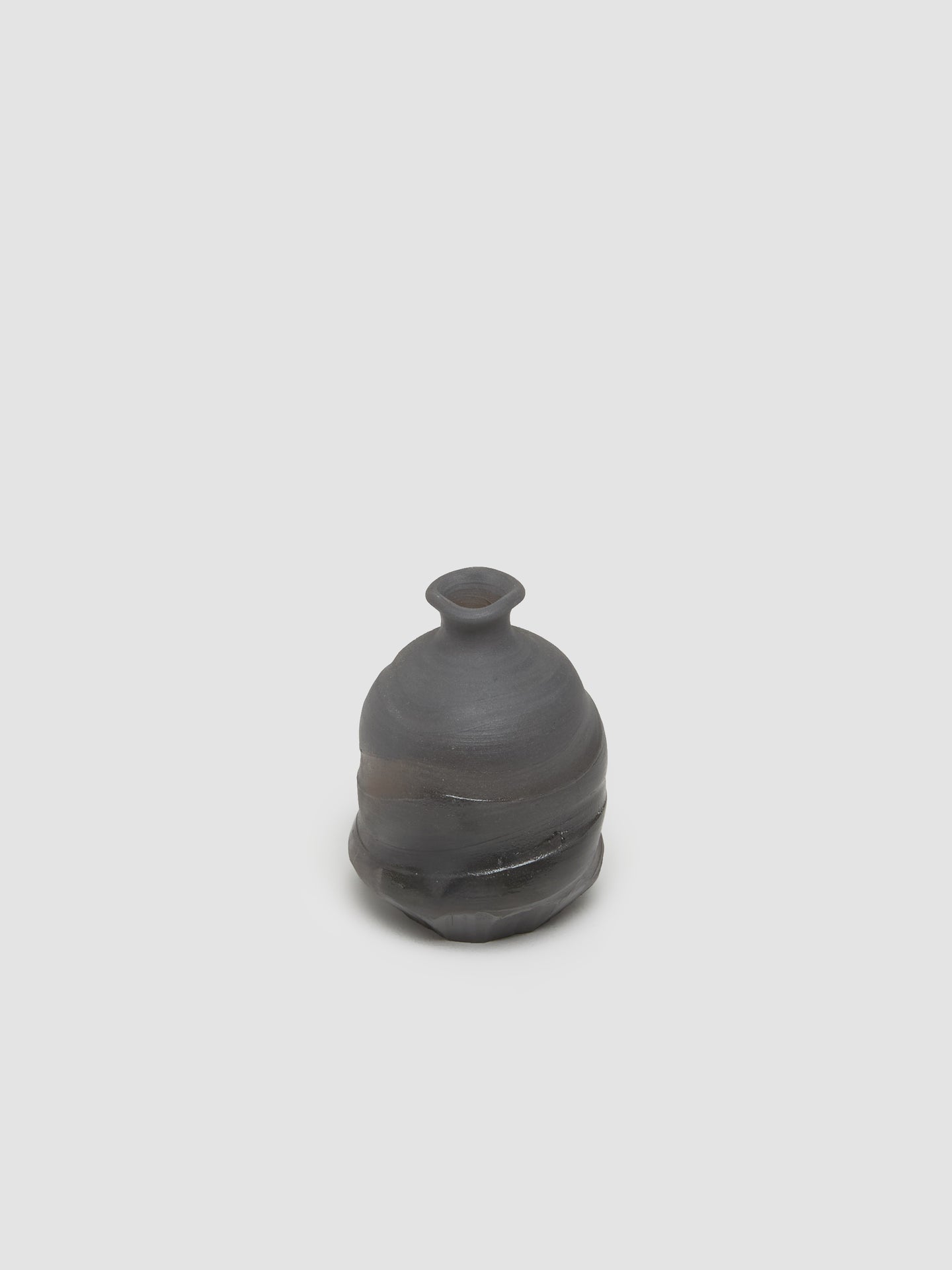 Hagi Hiroto Ono Sake Bottle in Slate Grey