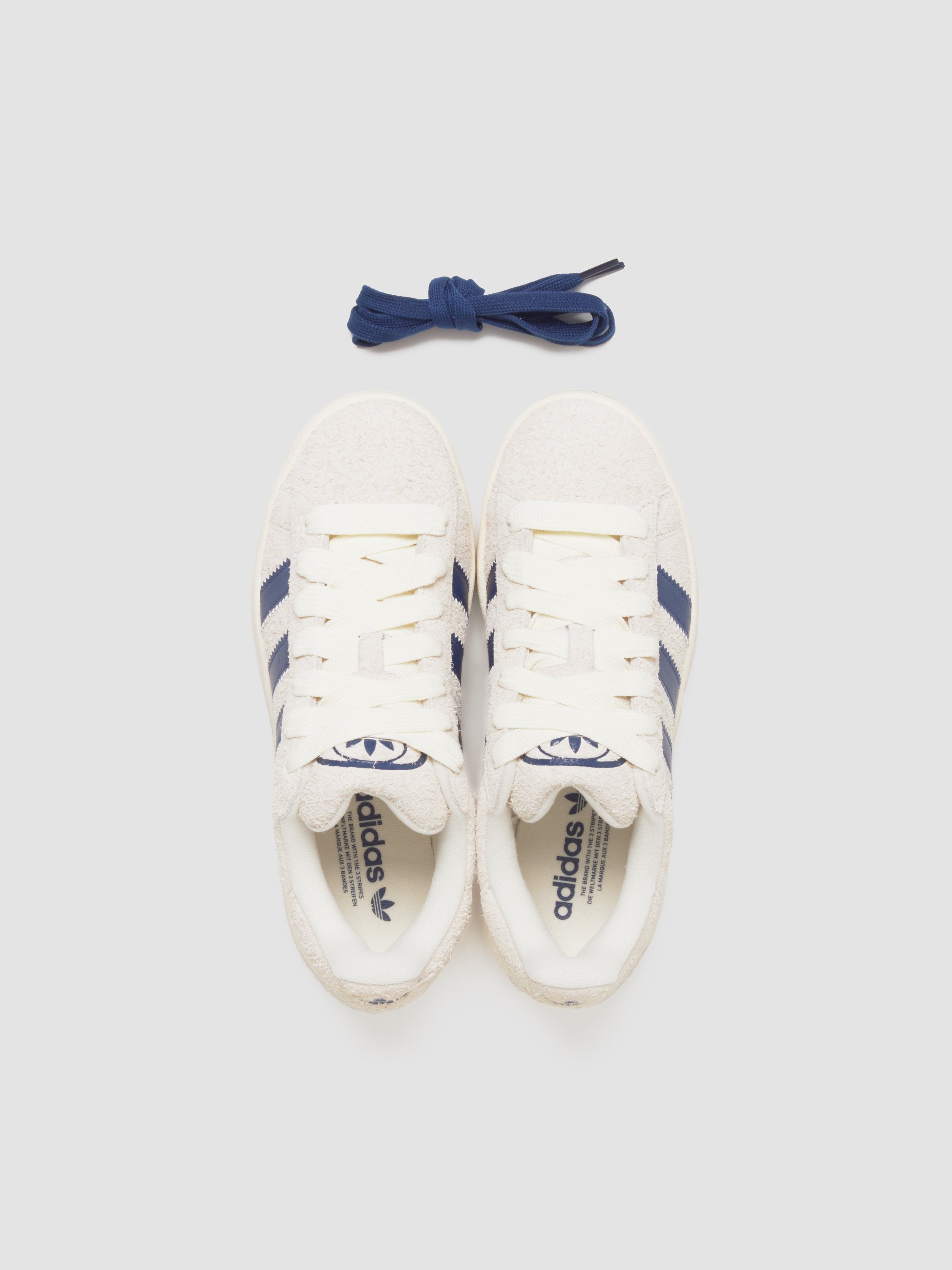 Campus 00s Sneaker in Cream White & Dark Blue