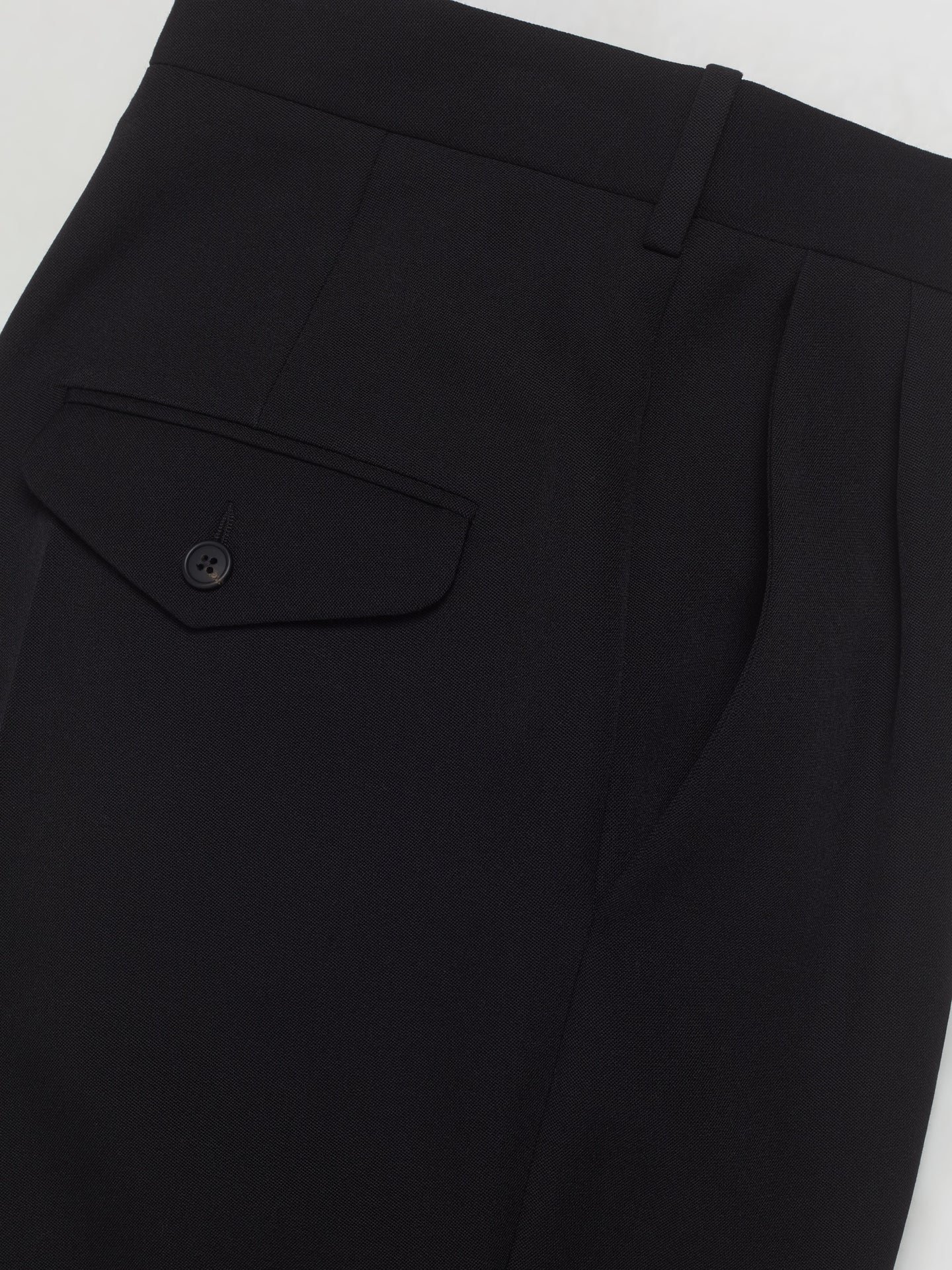 Holl Pants in Black