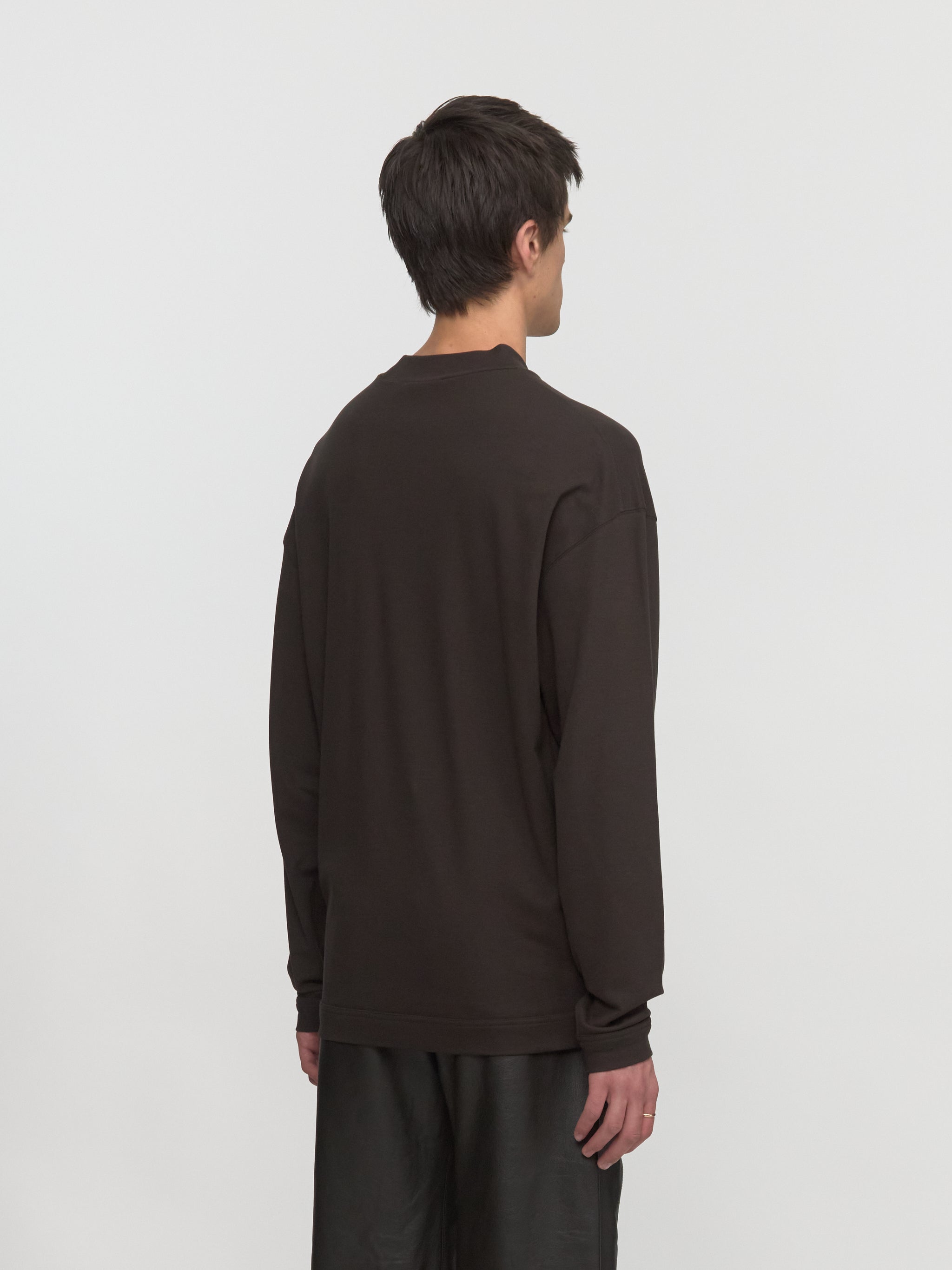 Mock Neck Long Sleeve T-Shirt in Dark Espresso